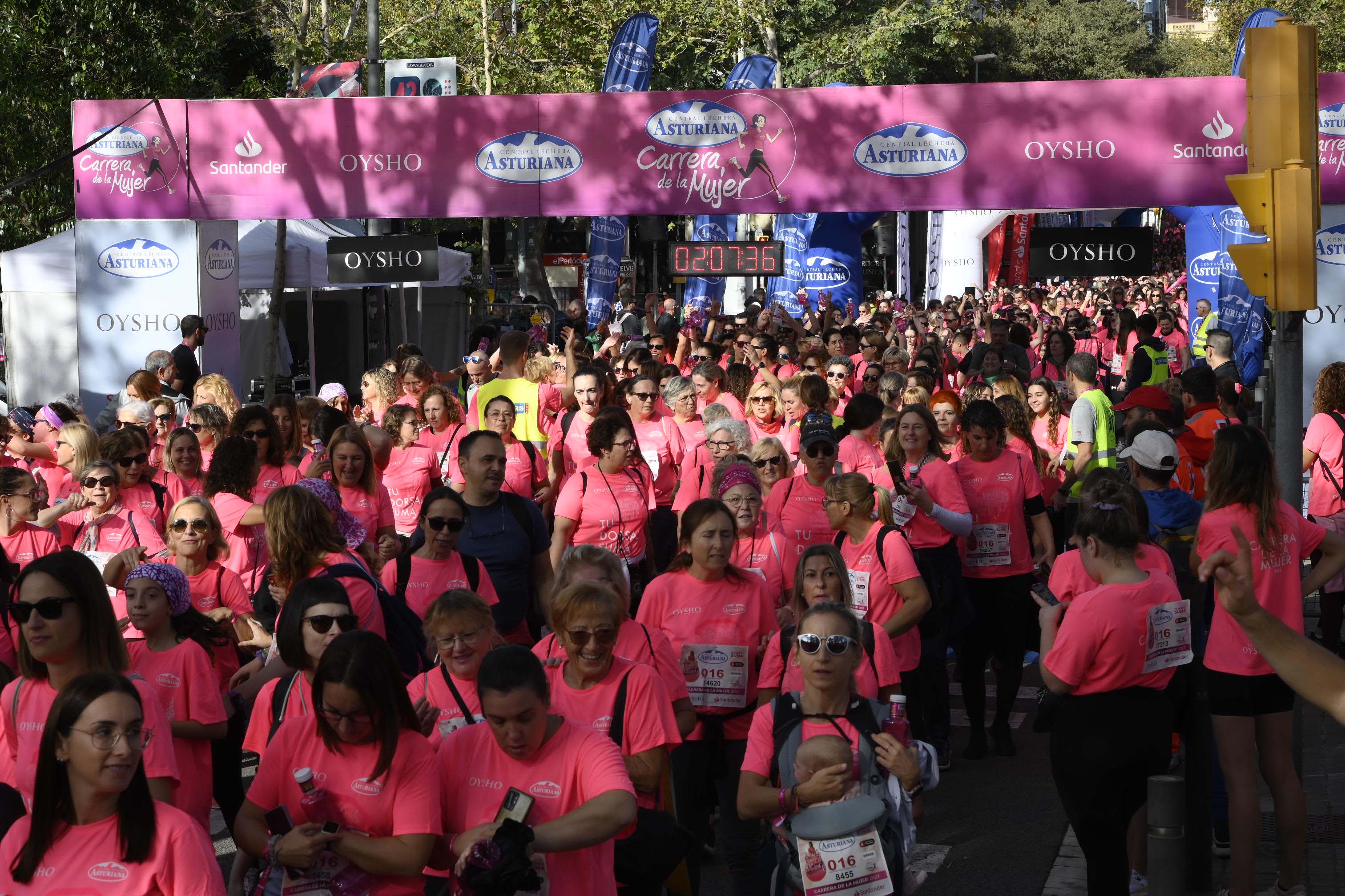 Las mejores fotos de la Carrera de la Mujer de Barcelona 2023. 6789