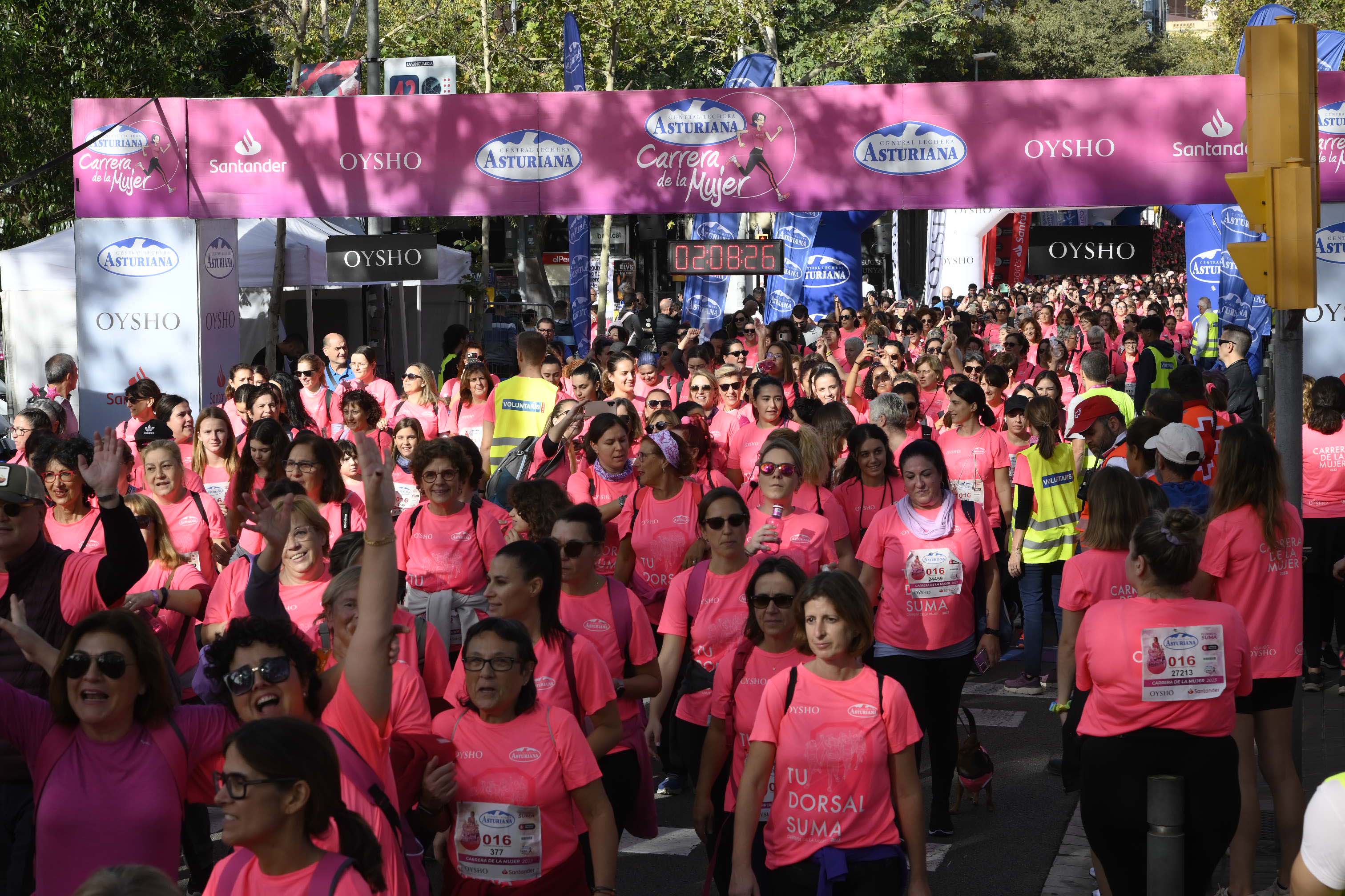 Las mejores fotos de la Carrera de la Mujer de Barcelona 2023. 6814