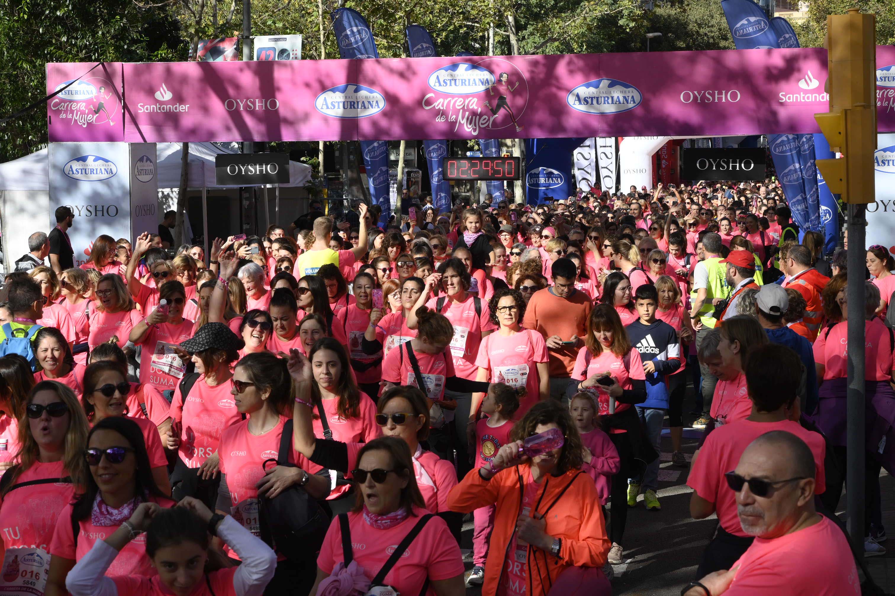 Las mejores fotos de la Carrera de la Mujer de Barcelona 2023. 7418