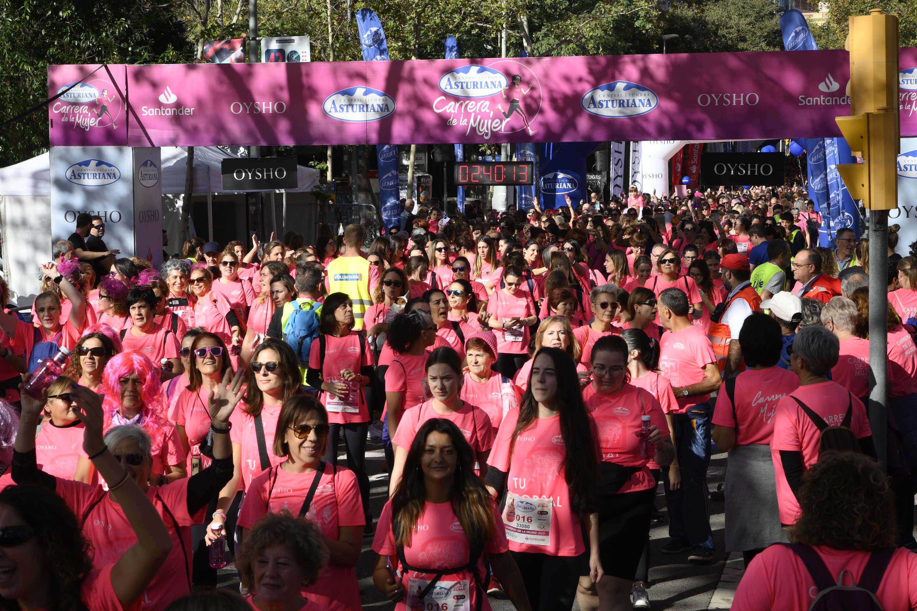 Las mejores fotos de la Carrera de la Mujer de Barcelona 2023. 7712