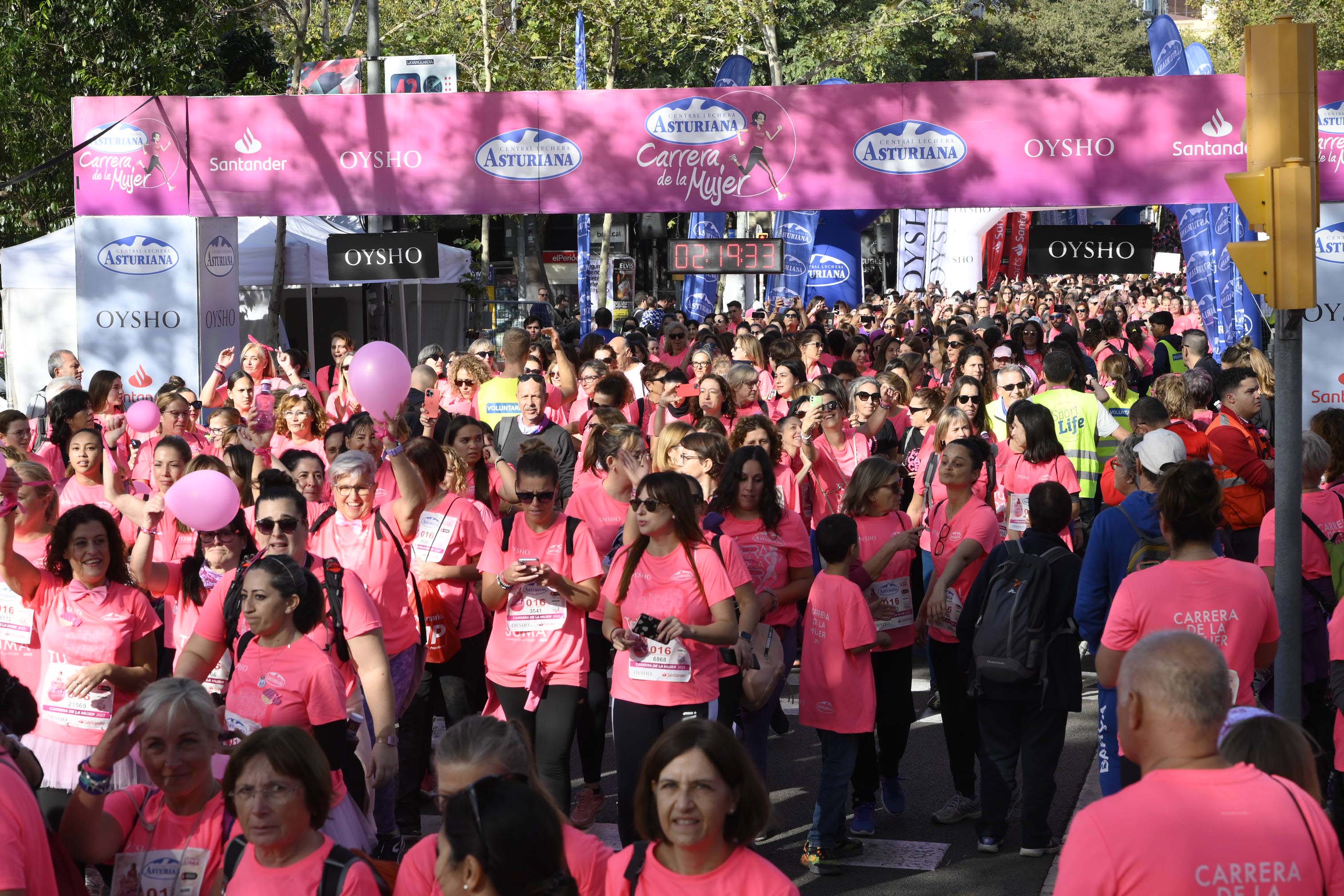 Las mejores fotos de la Carrera de la Mujer de Barcelona 2023. 7126