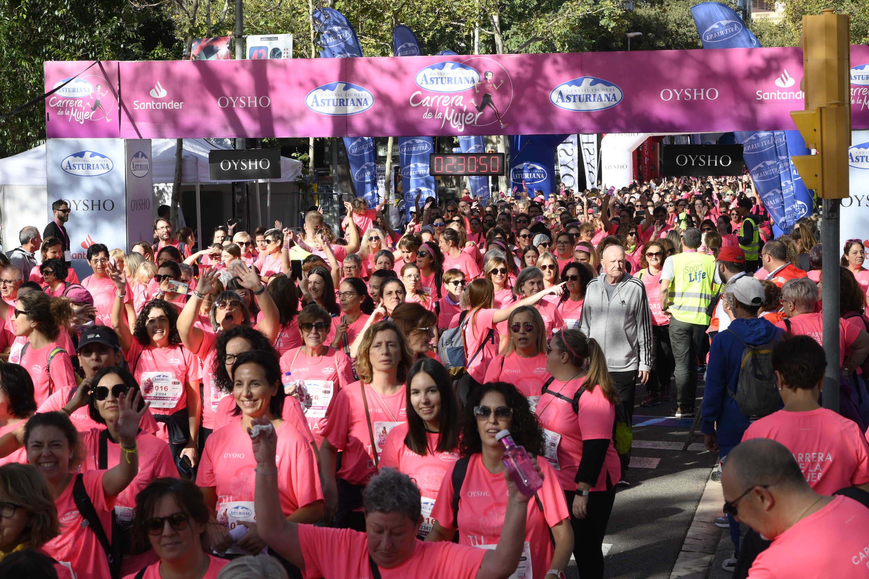 Las mejores fotos de la Carrera de la Mujer de Barcelona 2023. 7448