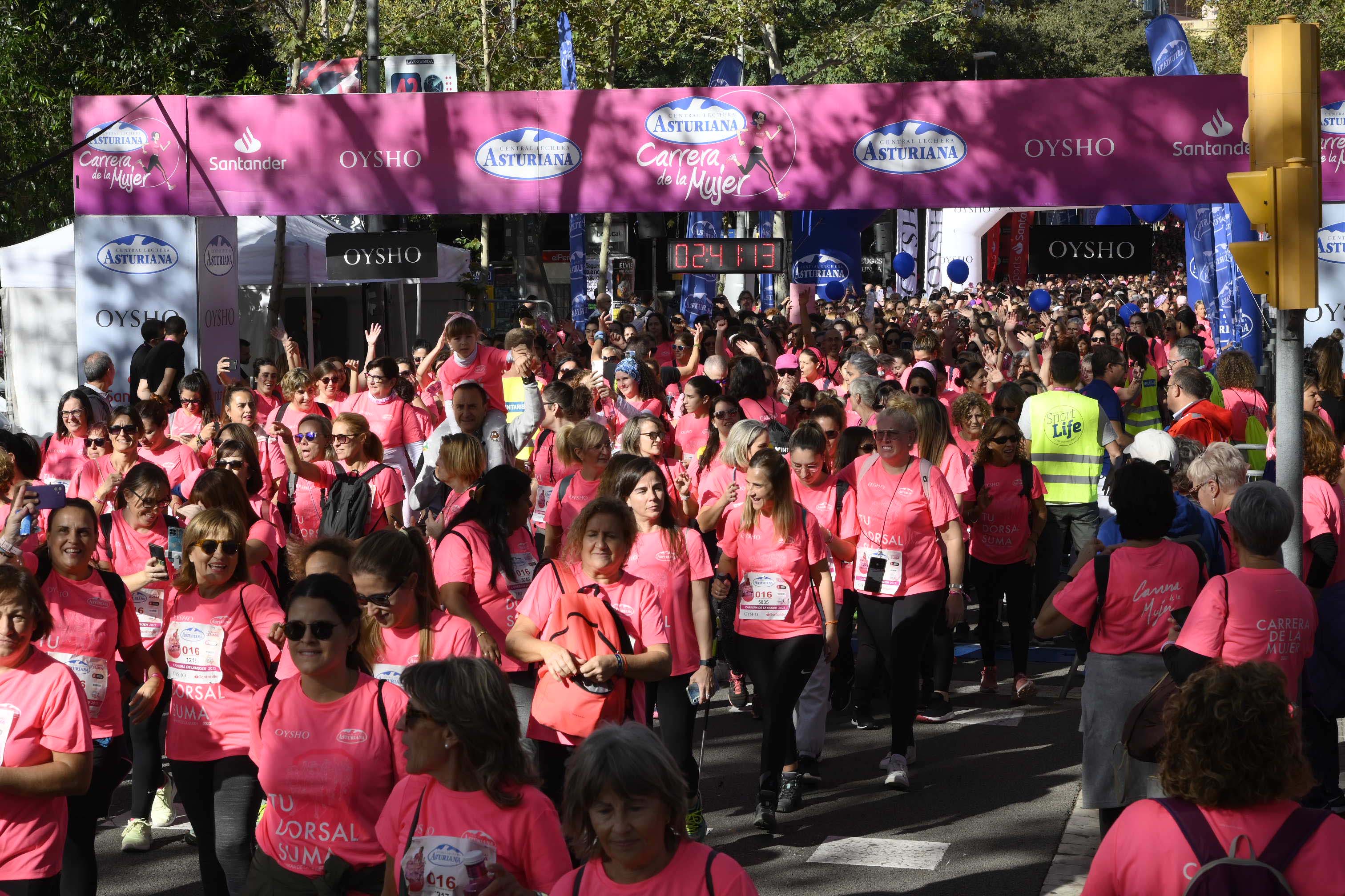 Las mejores fotos de la Carrera de la Mujer de Barcelona 2023. 7742