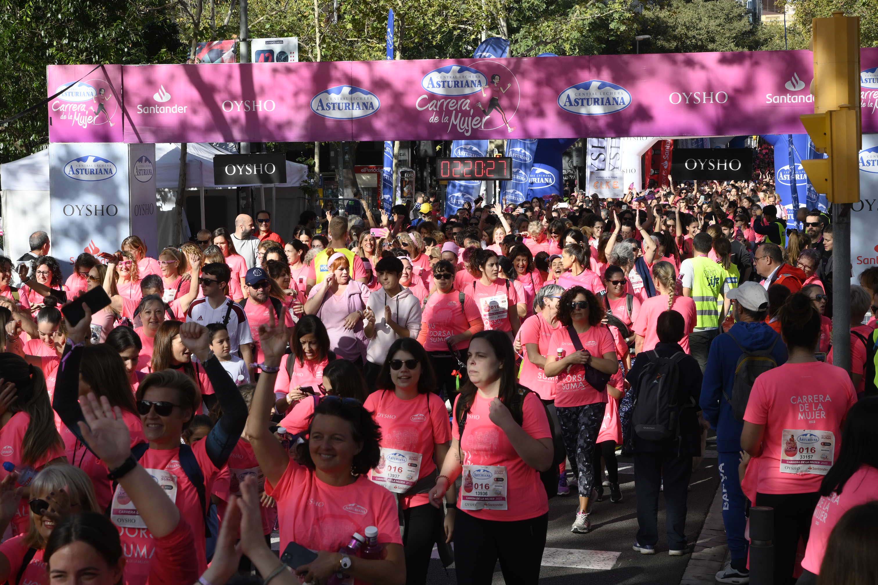 Las mejores fotos de la Carrera de la Mujer de Barcelona 2023. 7153