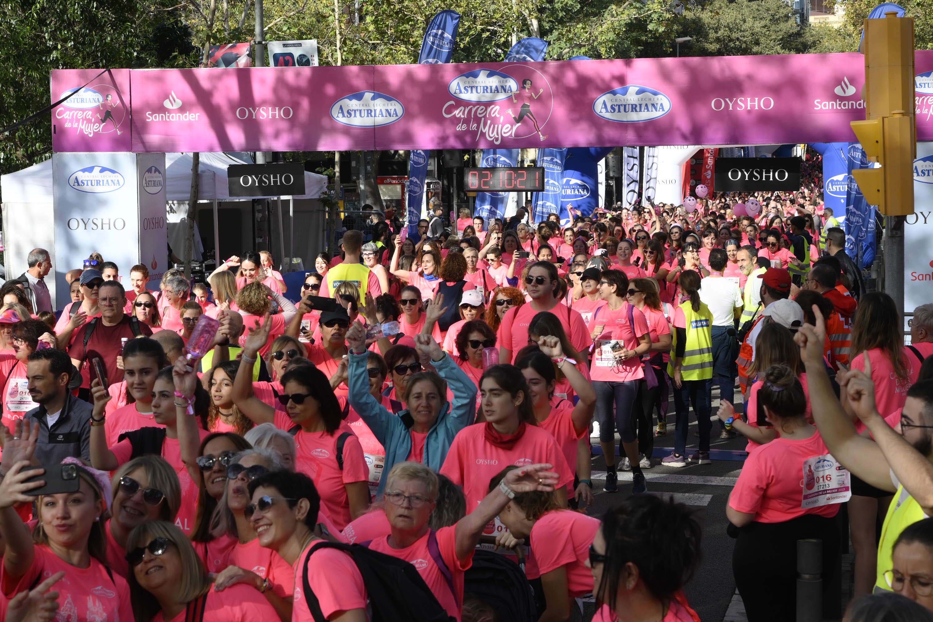 Las mejores fotos de la Carrera de la Mujer de Barcelona 2023. 6868