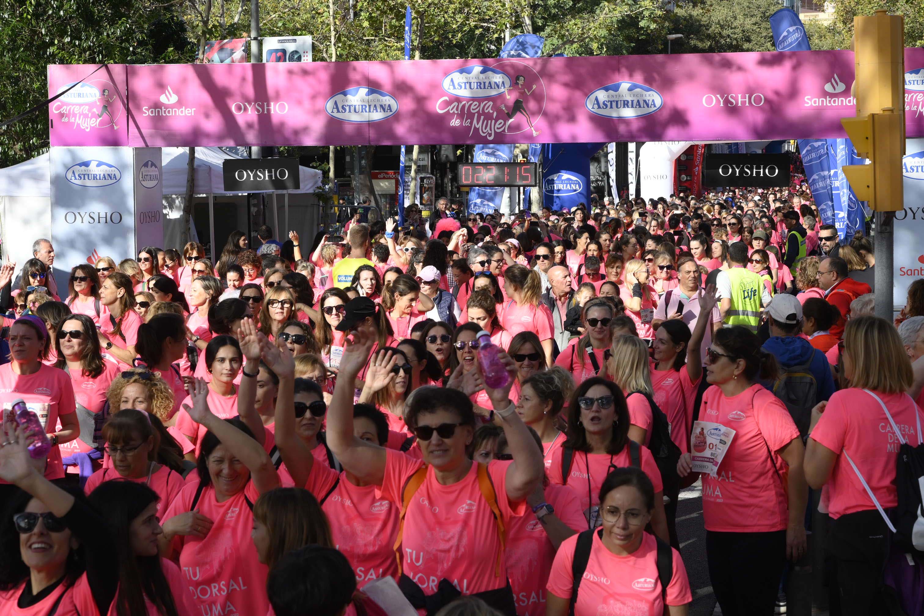 Las mejores fotos de la Carrera de la Mujer de Barcelona 2023. 7177