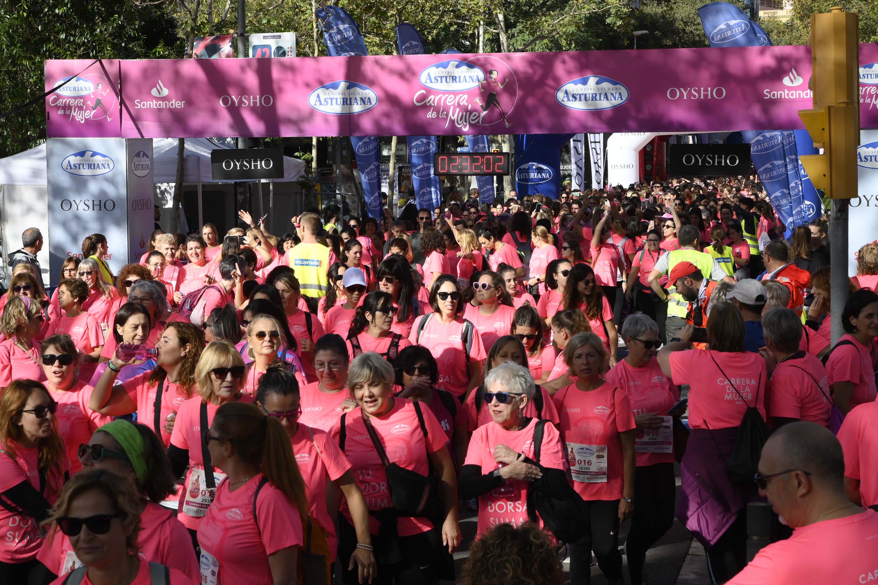 Las mejores fotos de la Carrera de la Mujer de Barcelona 2023. 7484