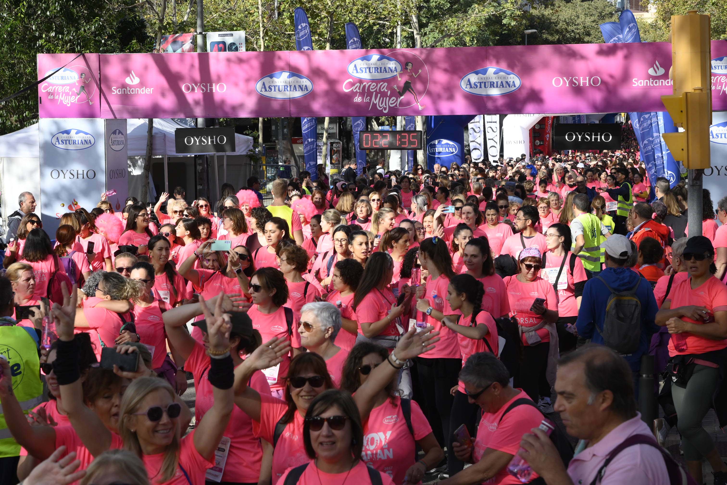 Las mejores fotos de la Carrera de la Mujer de Barcelona 2023. 7187