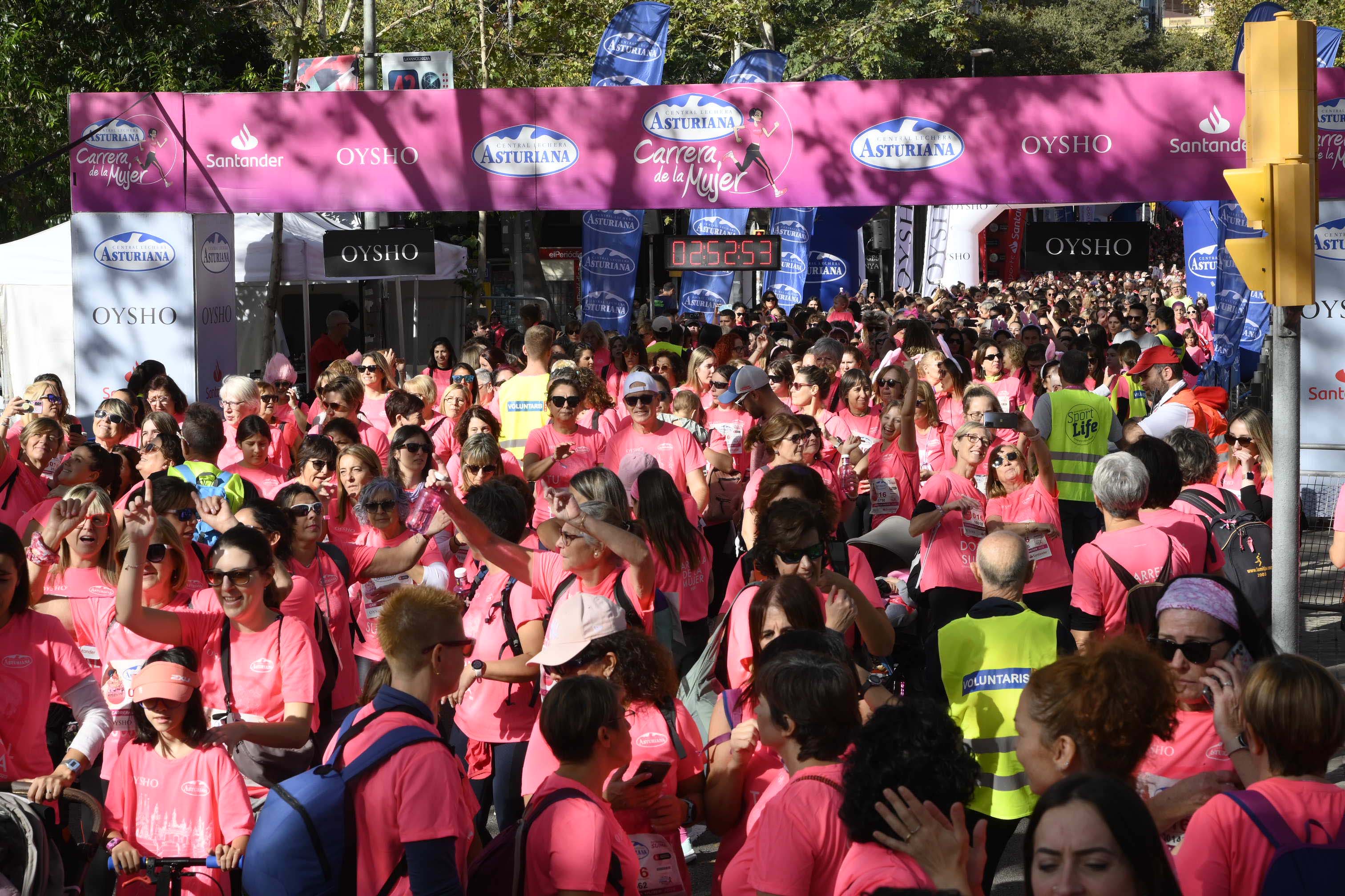 Las mejores fotos de la Carrera de la Mujer de Barcelona 2023. 8088
