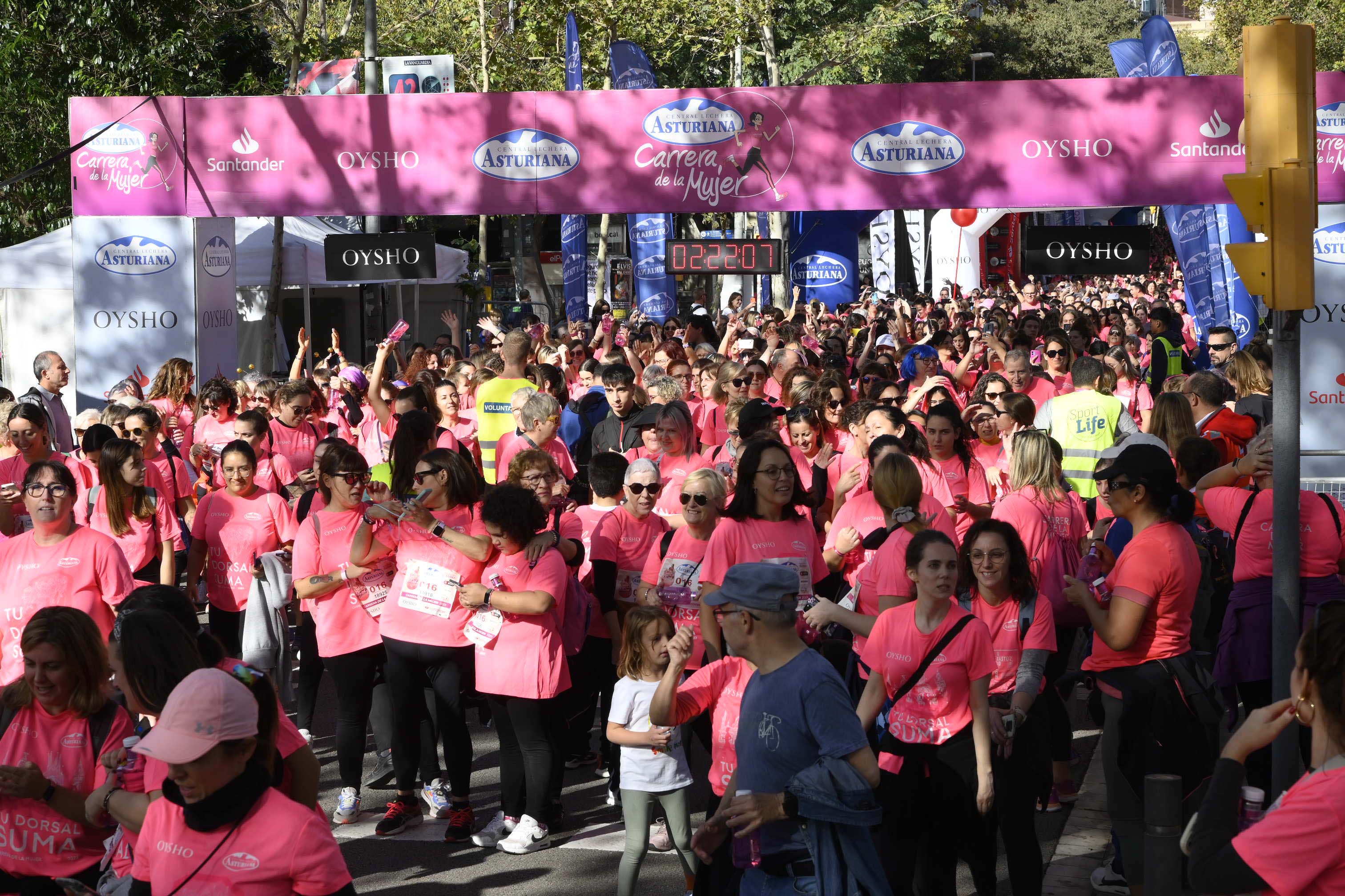 Las mejores fotos de la Carrera de la Mujer de Barcelona 2023. 7199