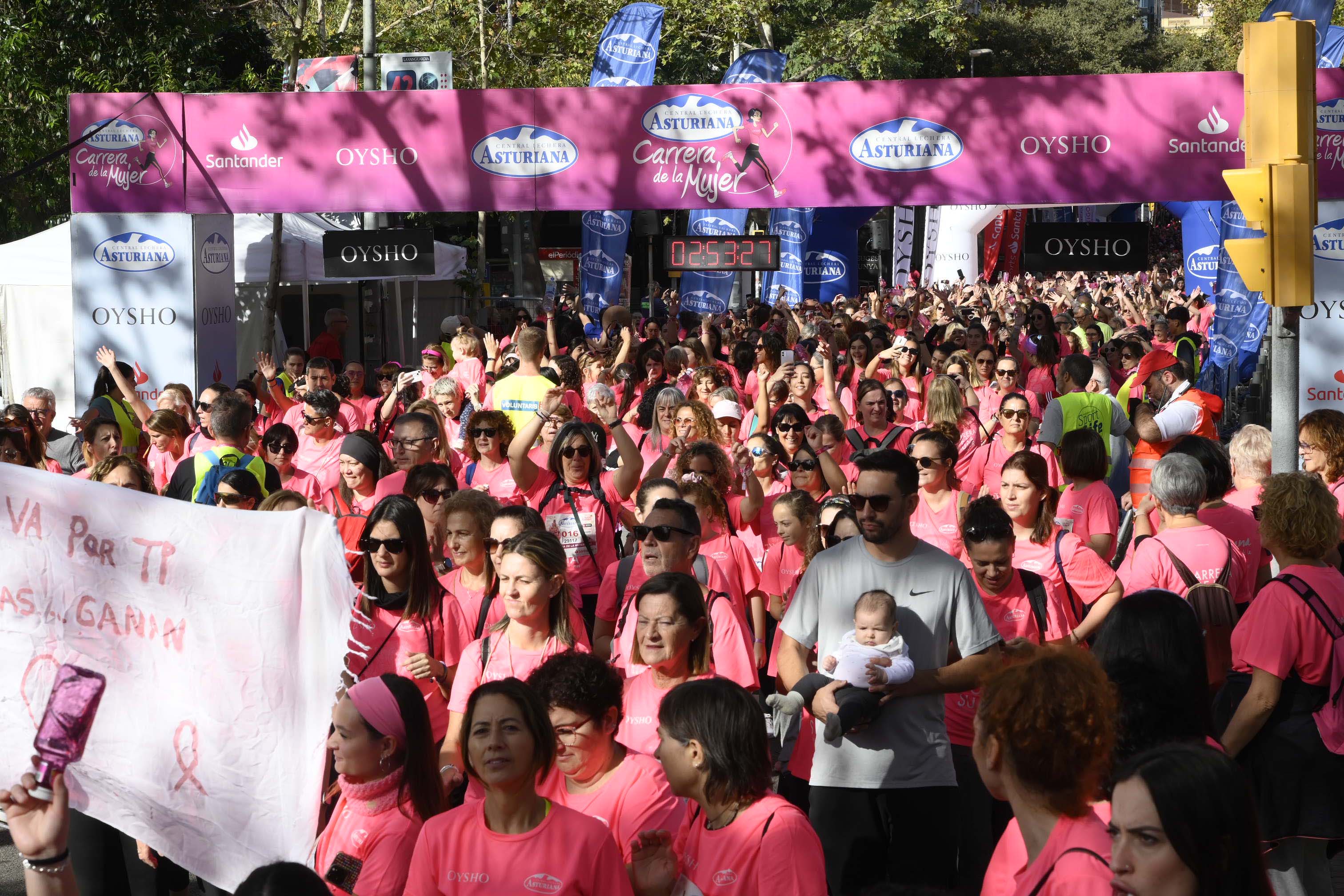 Las mejores fotos de la Carrera de la Mujer de Barcelona 2023. 8105