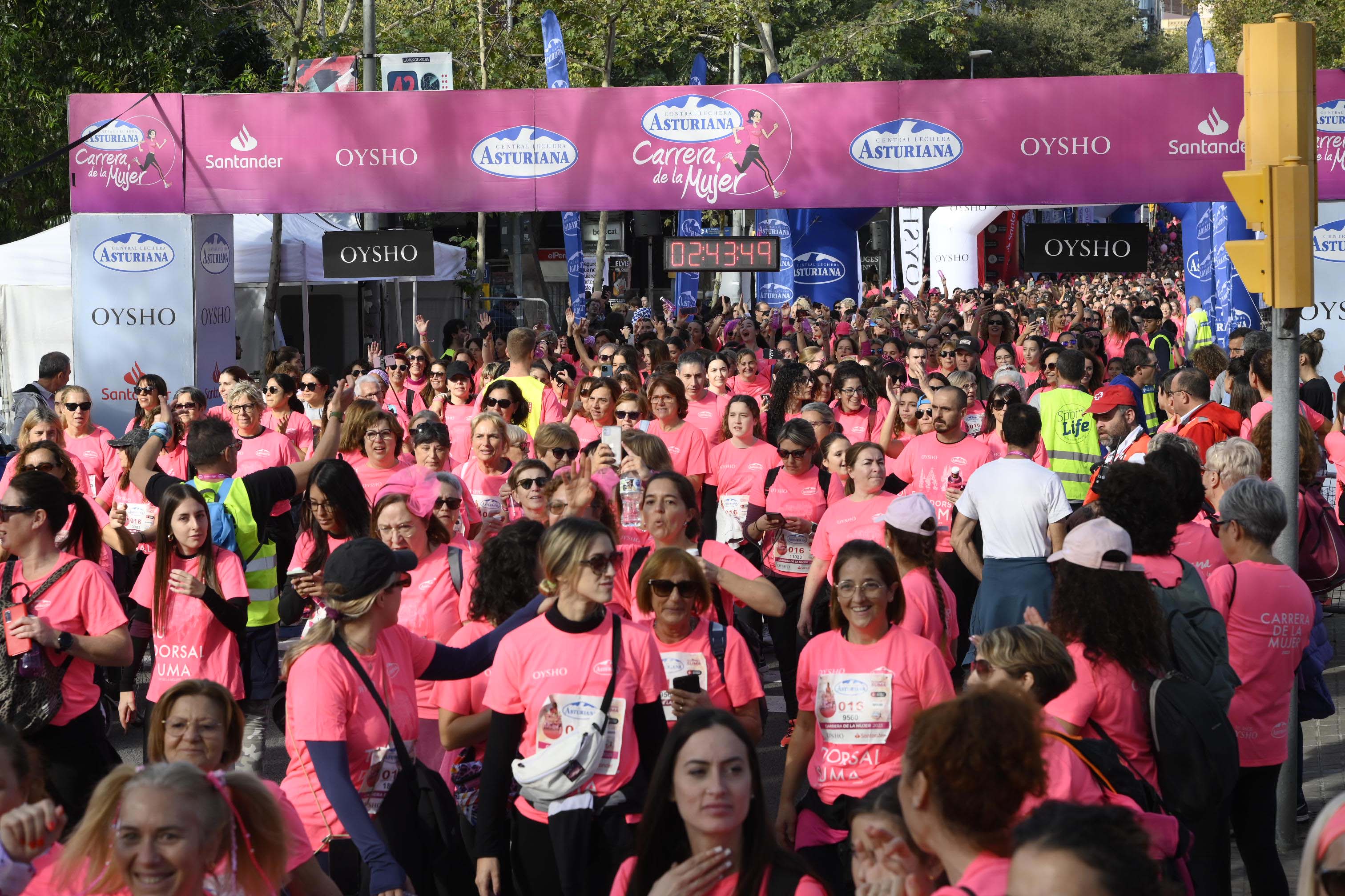 Las mejores fotos de la Carrera de la Mujer de Barcelona 2023. 7816