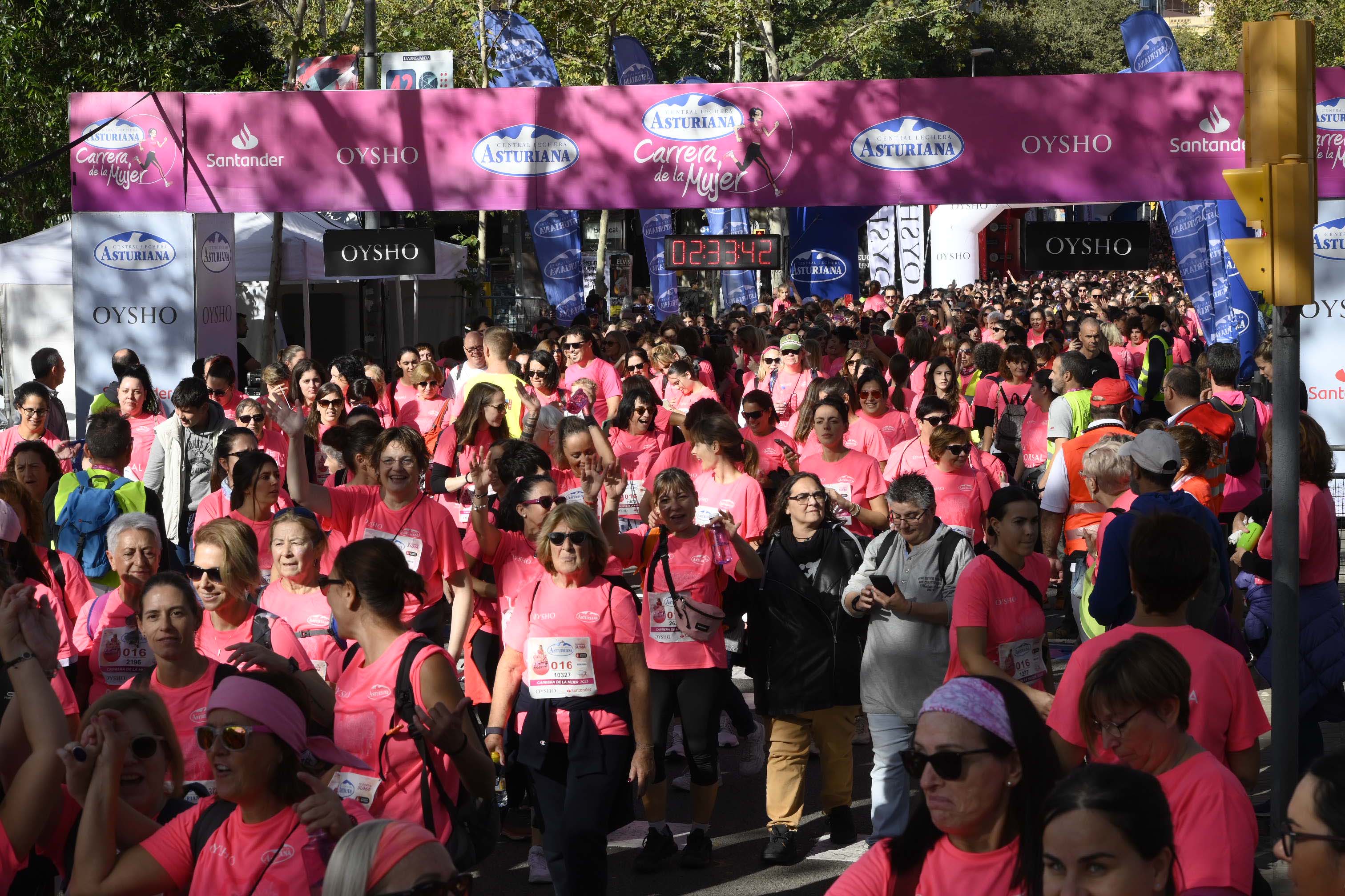 Las mejores fotos de la Carrera de la Mujer de Barcelona 2023. 7534