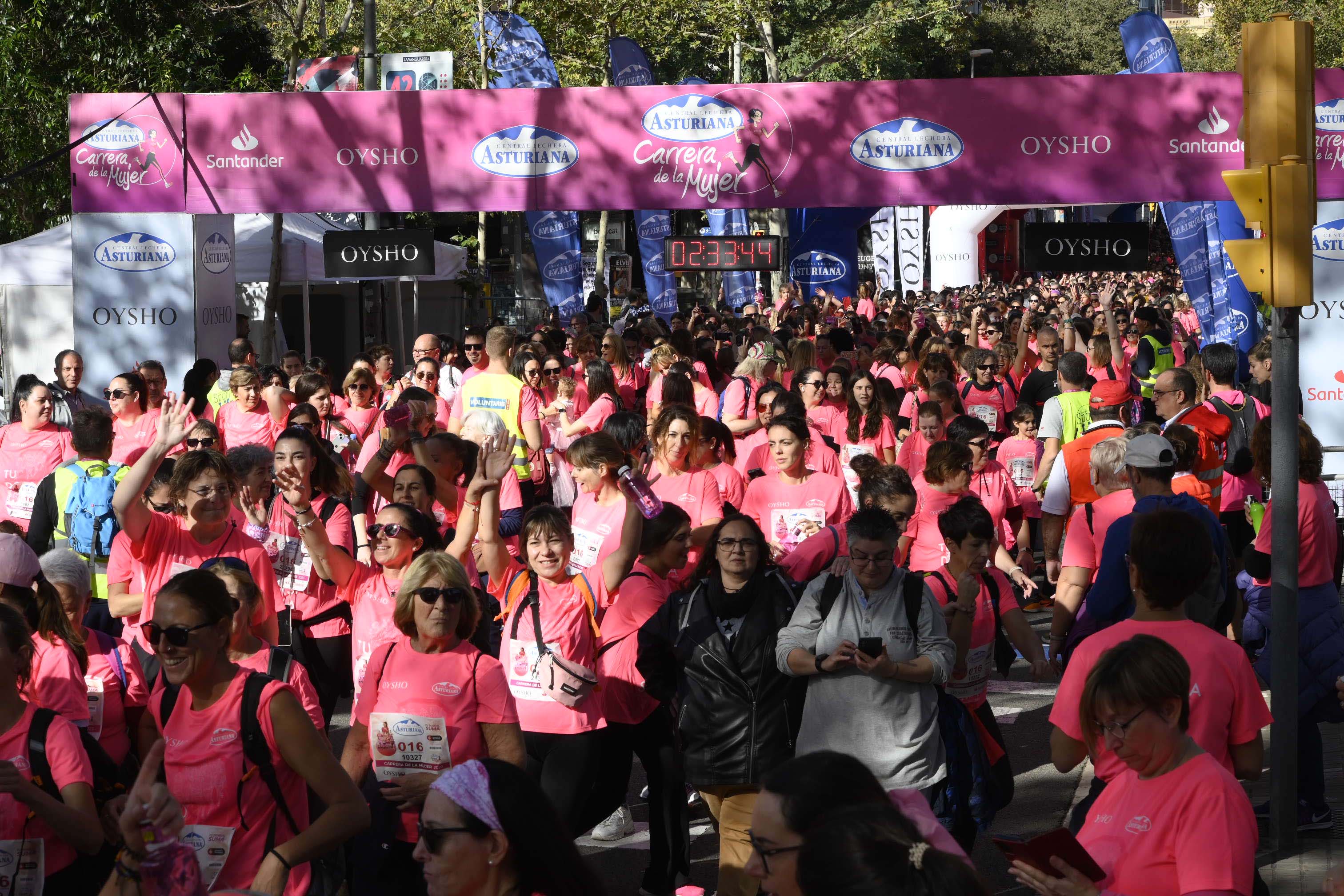 Las mejores fotos de la Carrera de la Mujer de Barcelona 2023. 7535