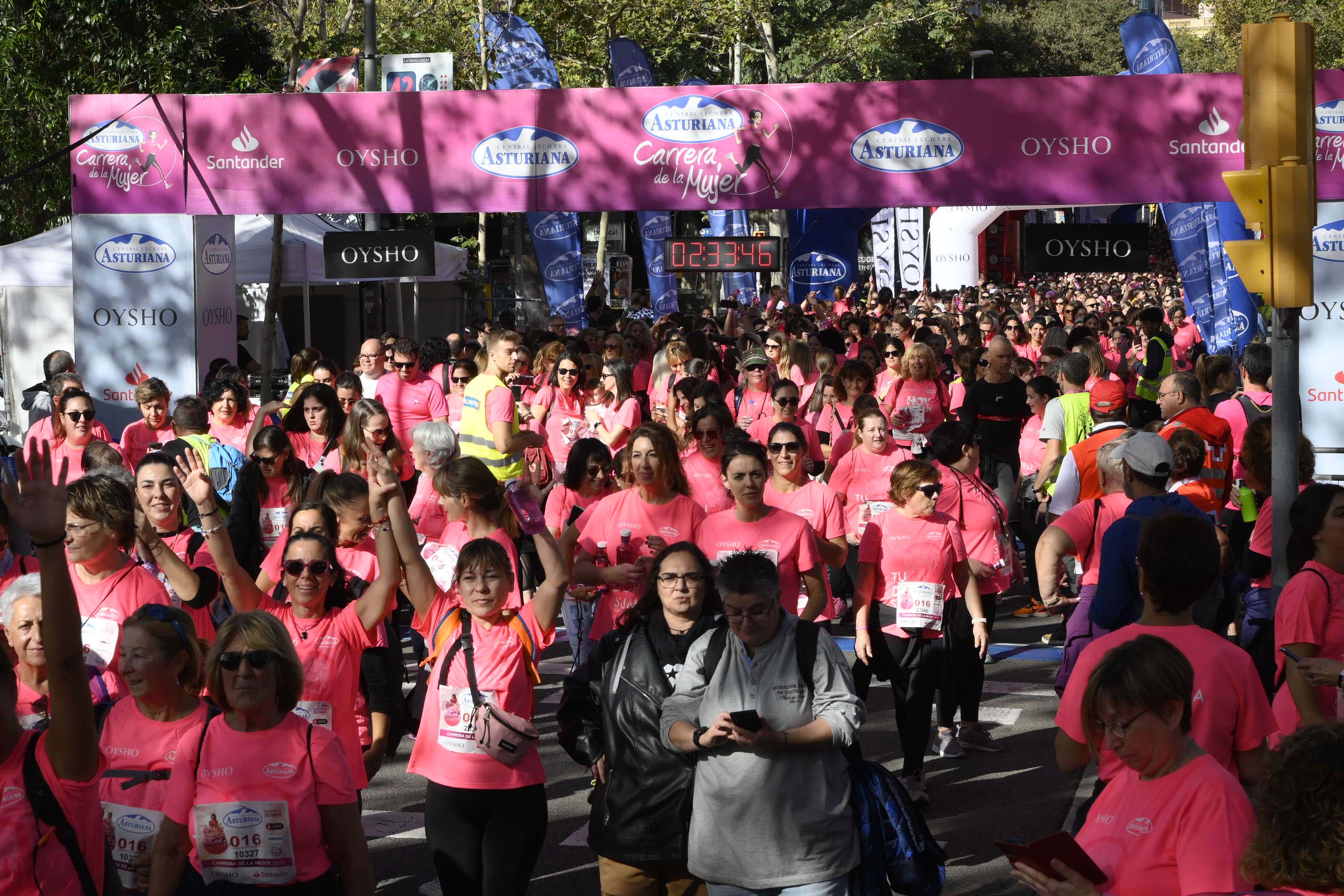 Las mejores fotos de la Carrera de la Mujer de Barcelona 2023. 7536