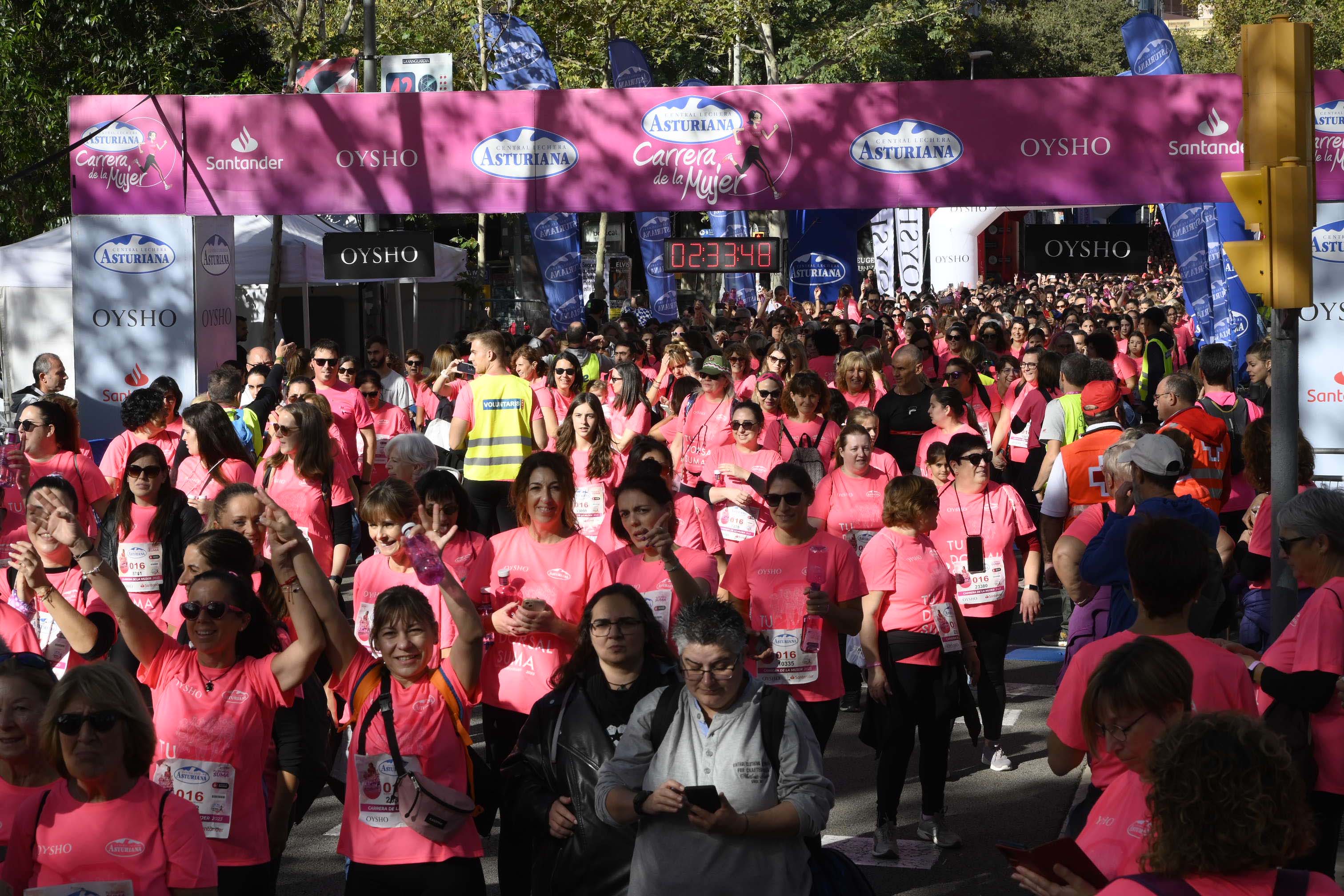 Las mejores fotos de la Carrera de la Mujer de Barcelona 2023. 7537