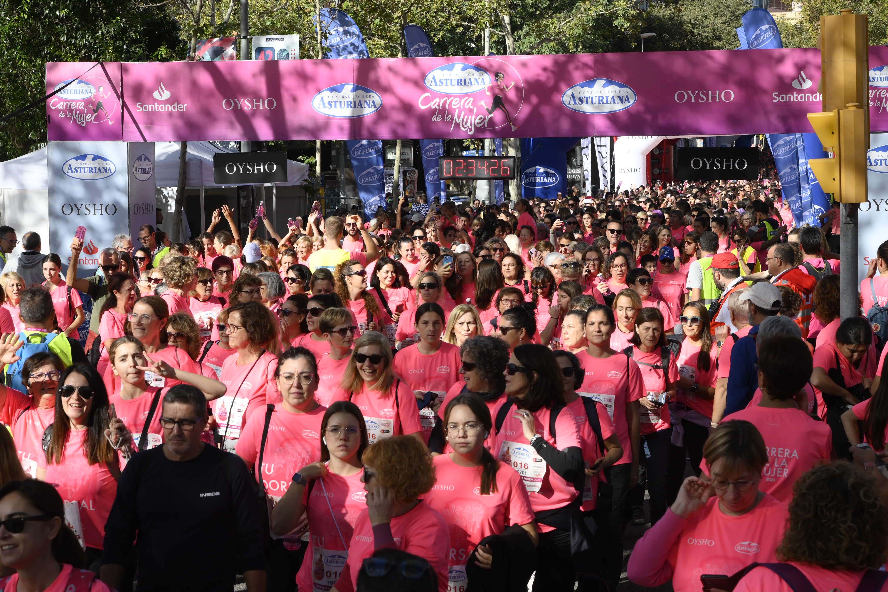 Las mejores fotos de la Carrera de la Mujer de Barcelona 2023. 7556