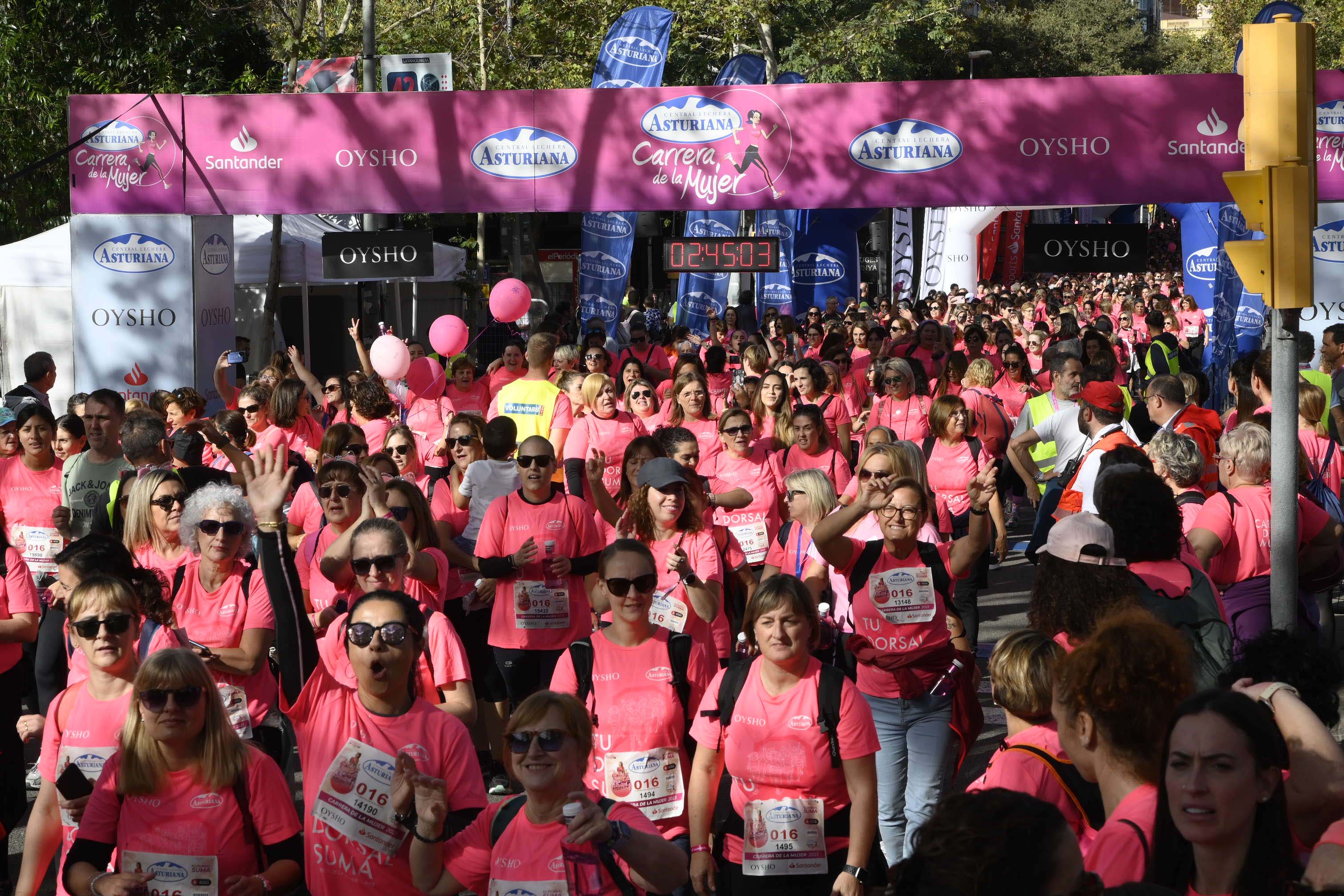Las mejores fotos de la Carrera de la Mujer de Barcelona 2023. 7853