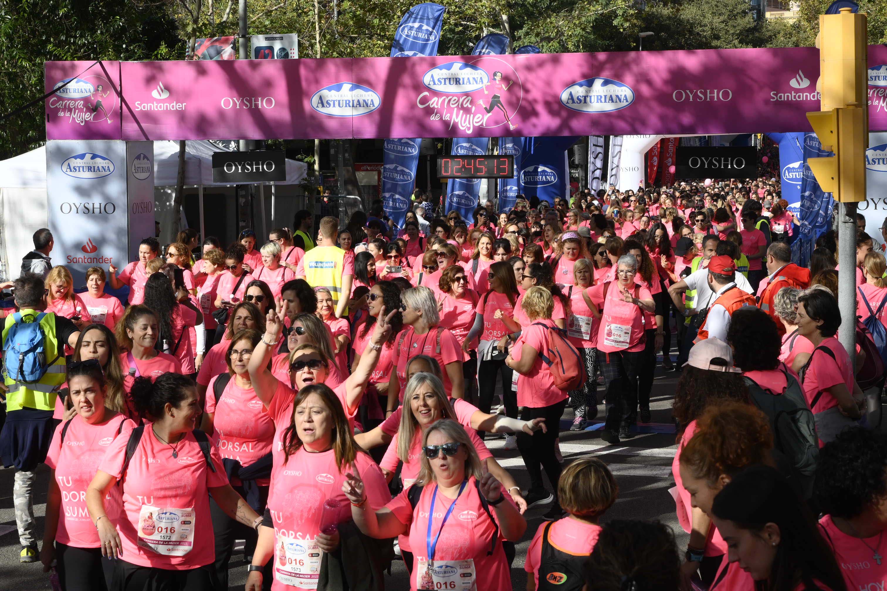 Las mejores fotos de la Carrera de la Mujer de Barcelona 2023. 7858