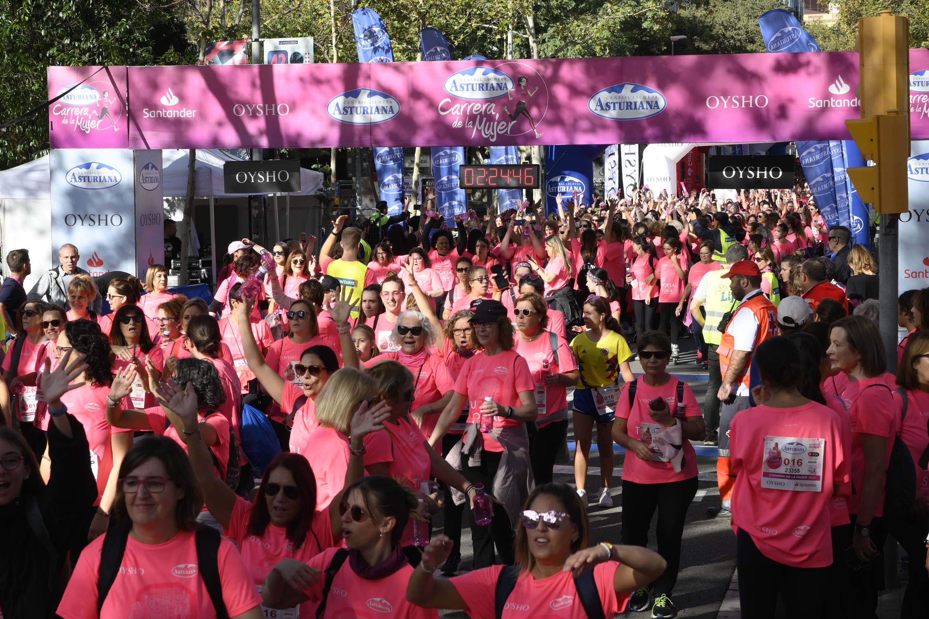 Las mejores fotos de la Carrera de la Mujer de Barcelona 2023. 7273
