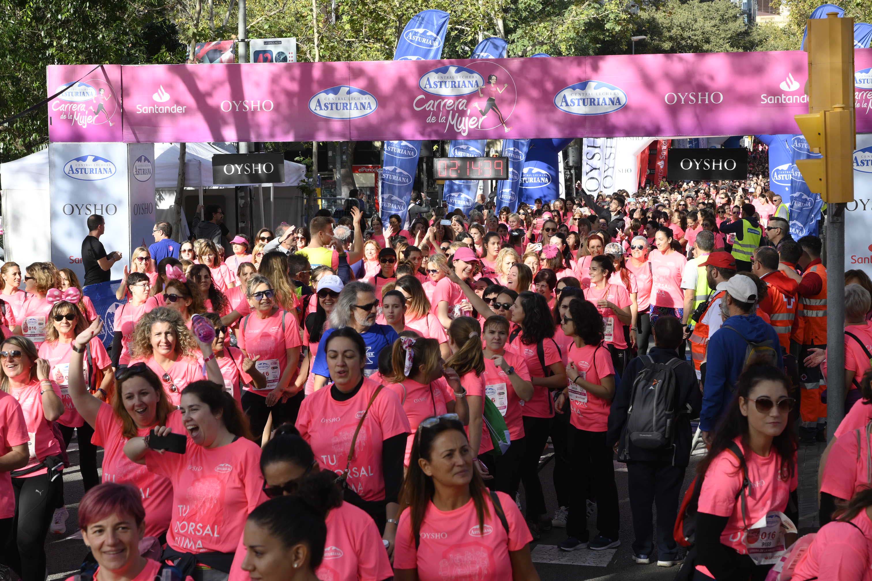 Las mejores fotos de la Carrera de la Mujer de Barcelona 2023. 6979
