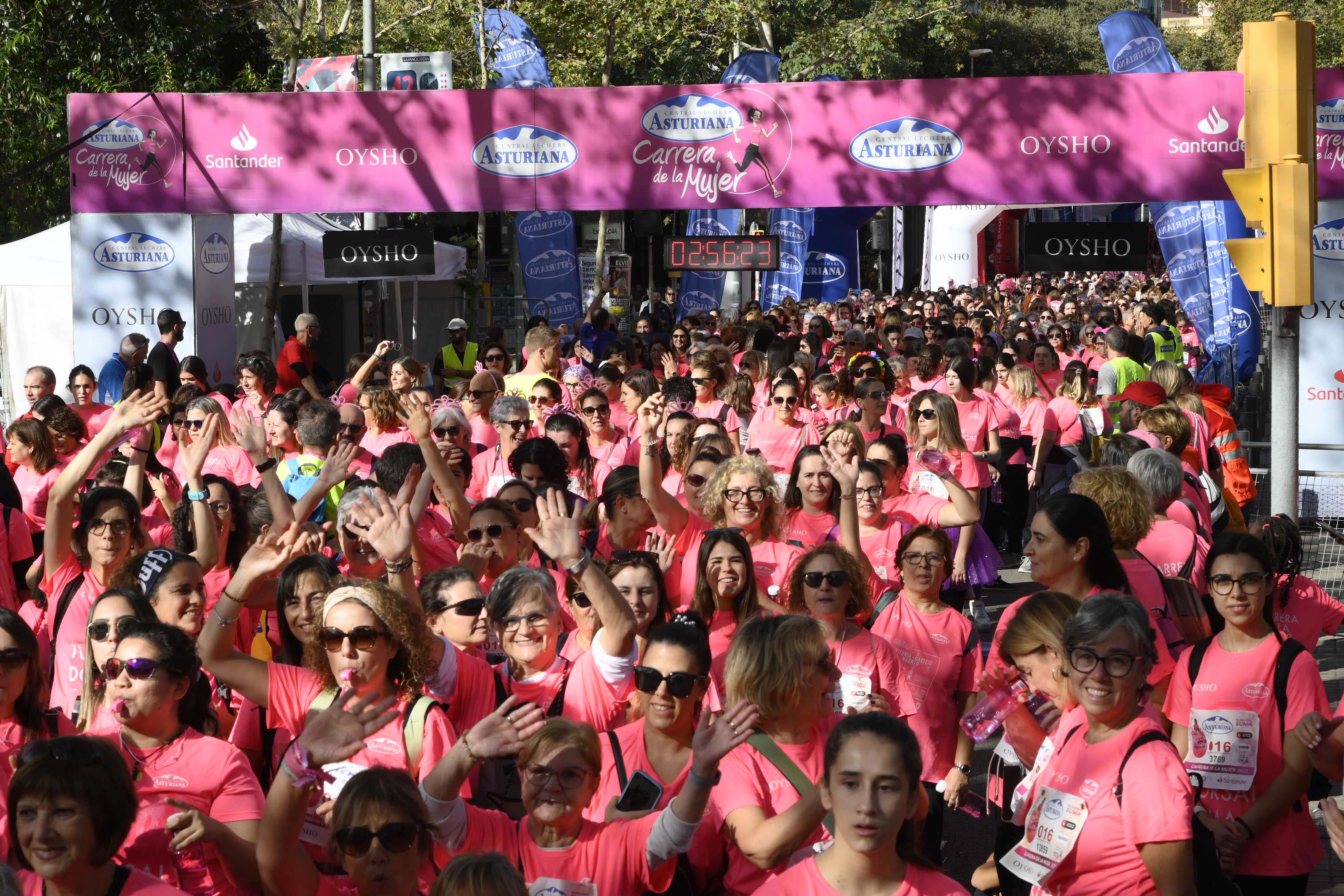Las mejores fotos de la Carrera de la Mujer de Barcelona 2023. 8193