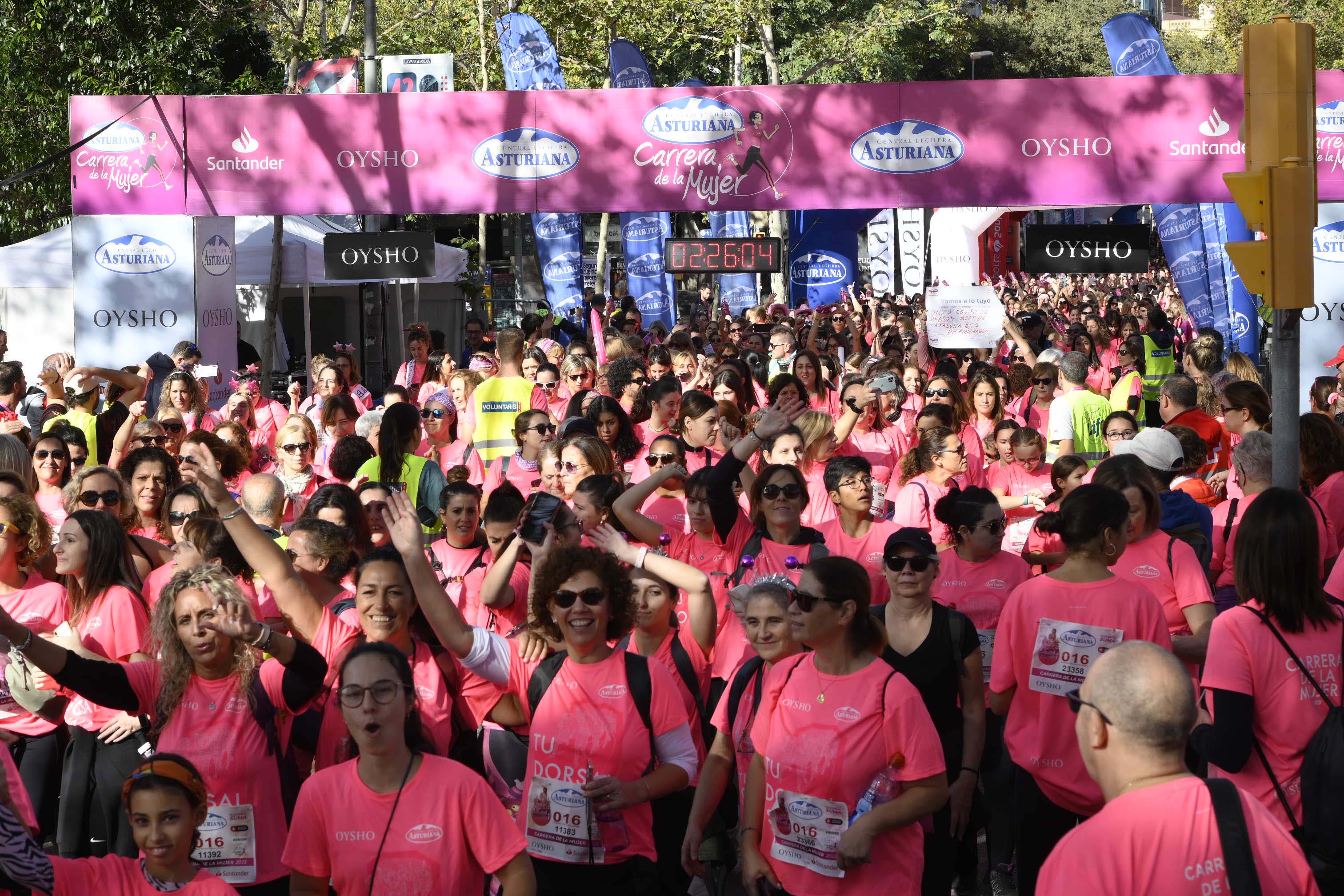 Las mejores fotos de la Carrera de la Mujer de Barcelona 2023. 7305