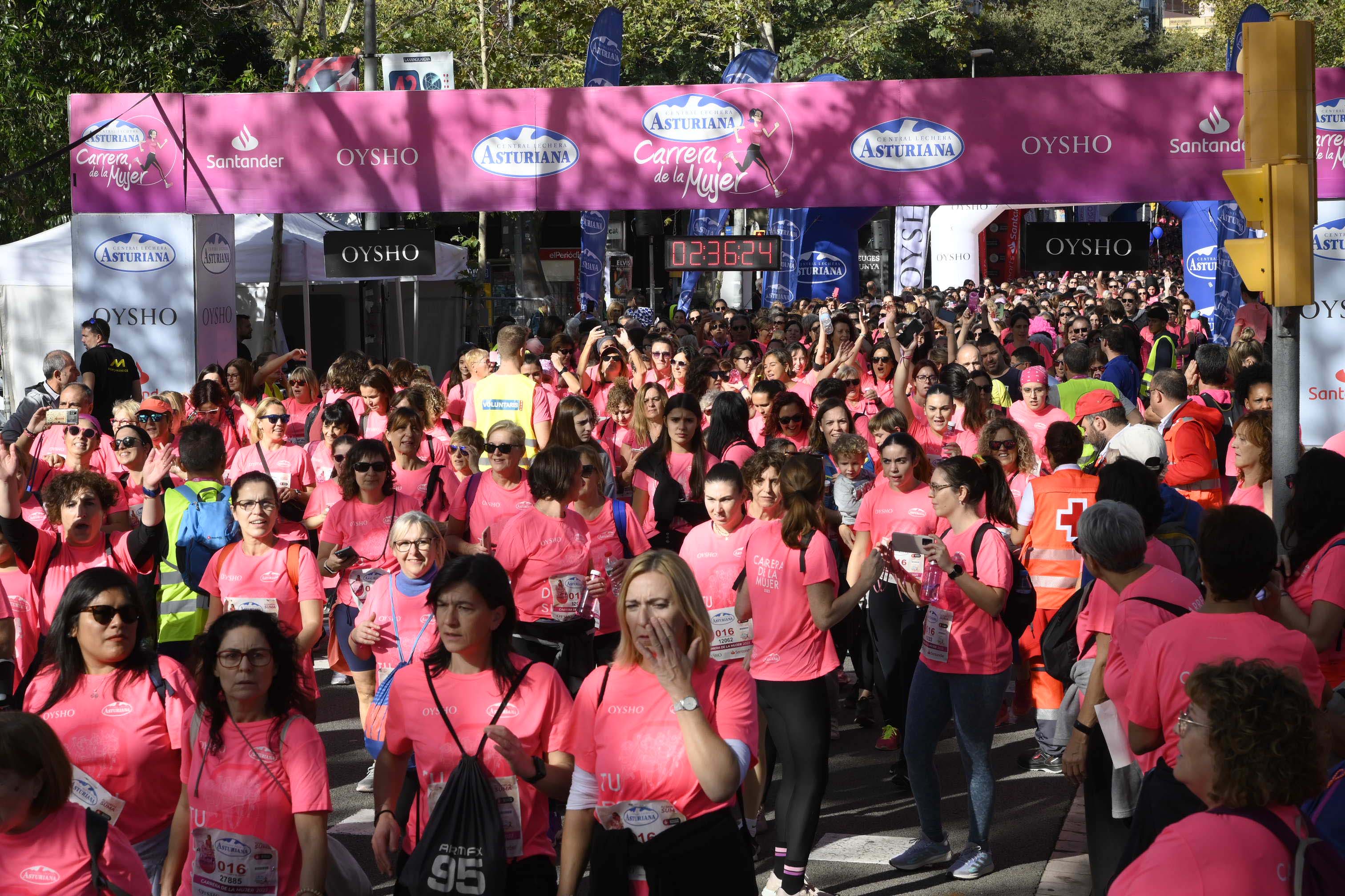 Las mejores fotos de la Carrera de la Mujer de Barcelona 2023. 7615