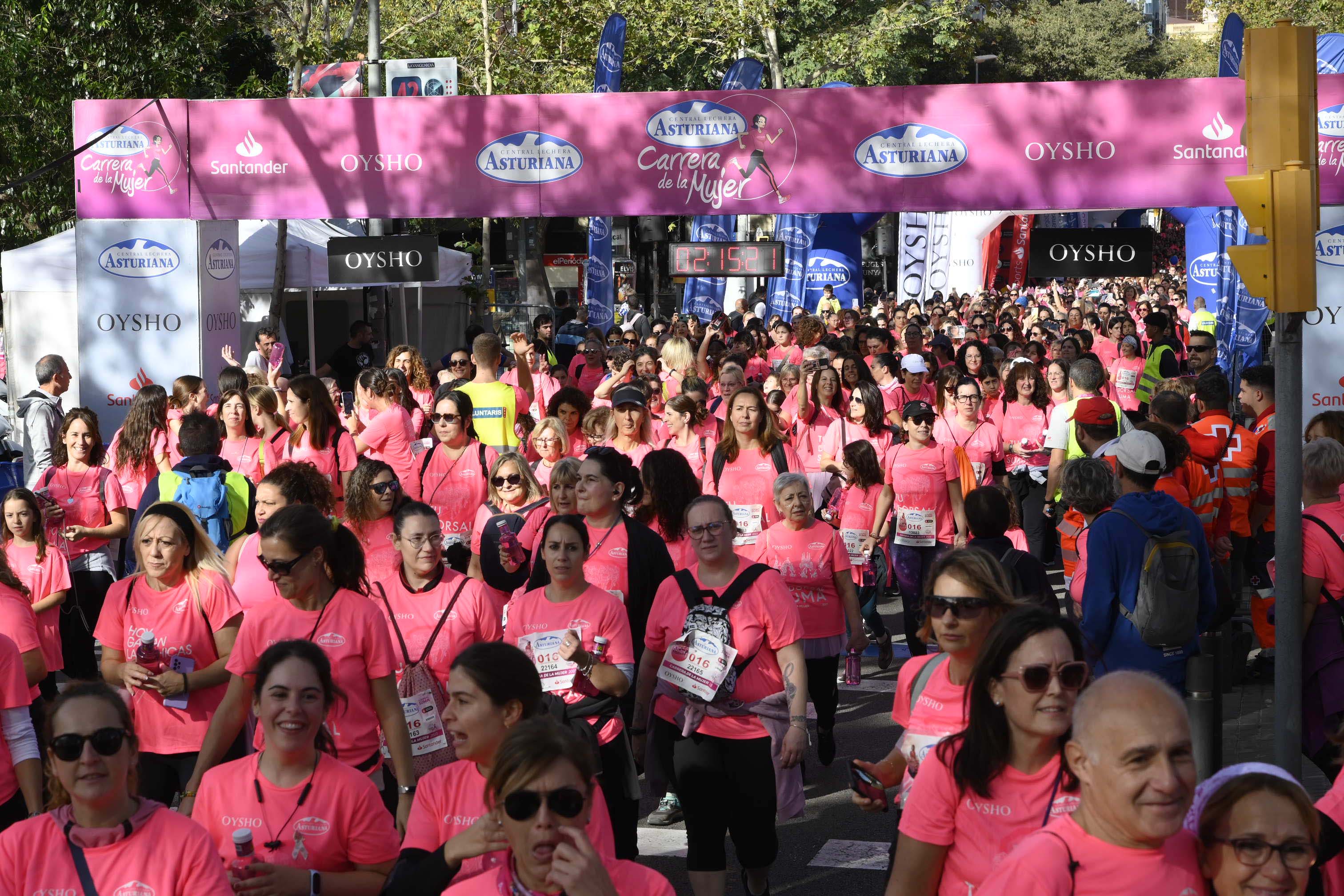 Las mejores fotos de la Carrera de la Mujer de Barcelona 2023. 7000