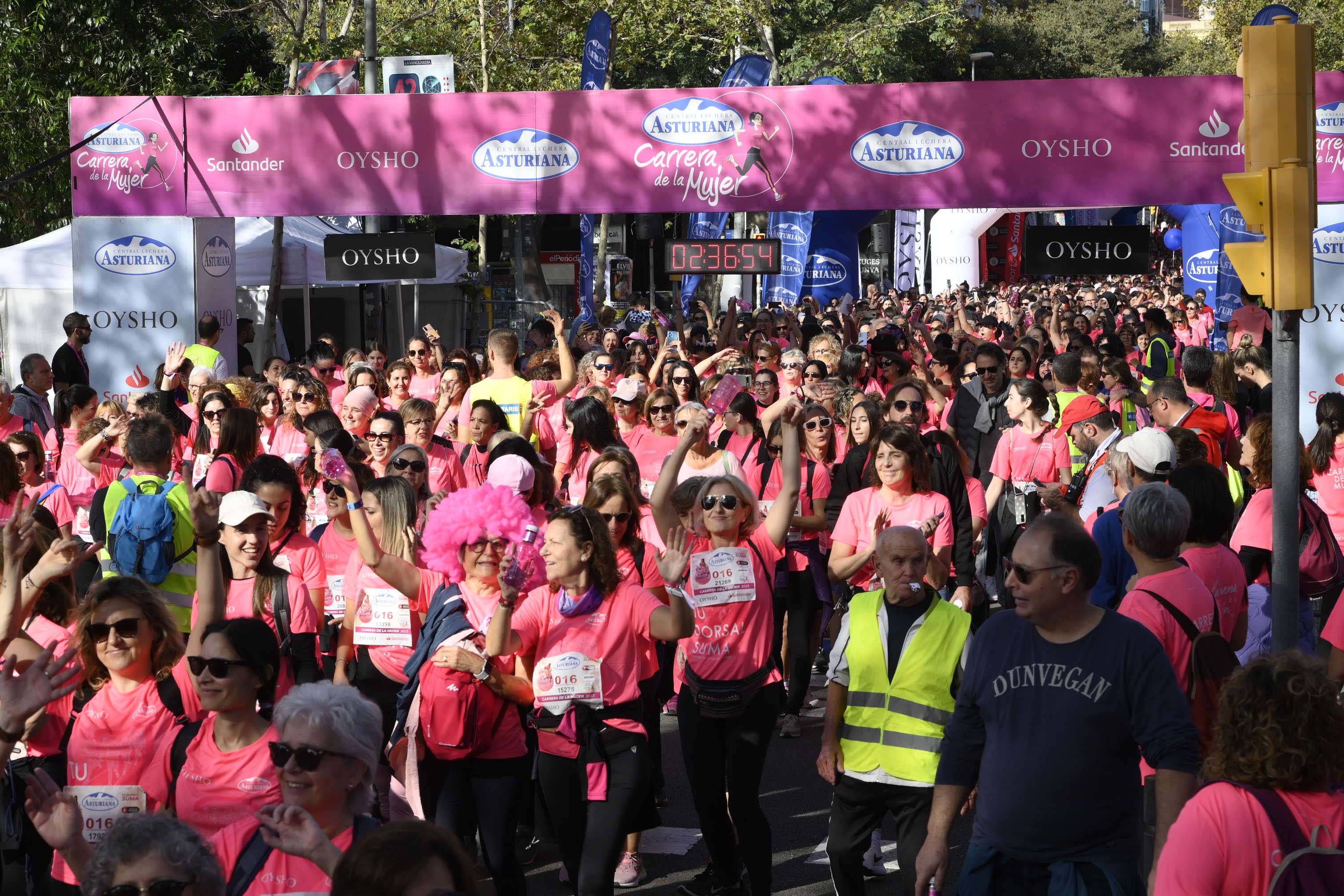 Las mejores fotos de la Carrera de la Mujer de Barcelona 2023. 7626