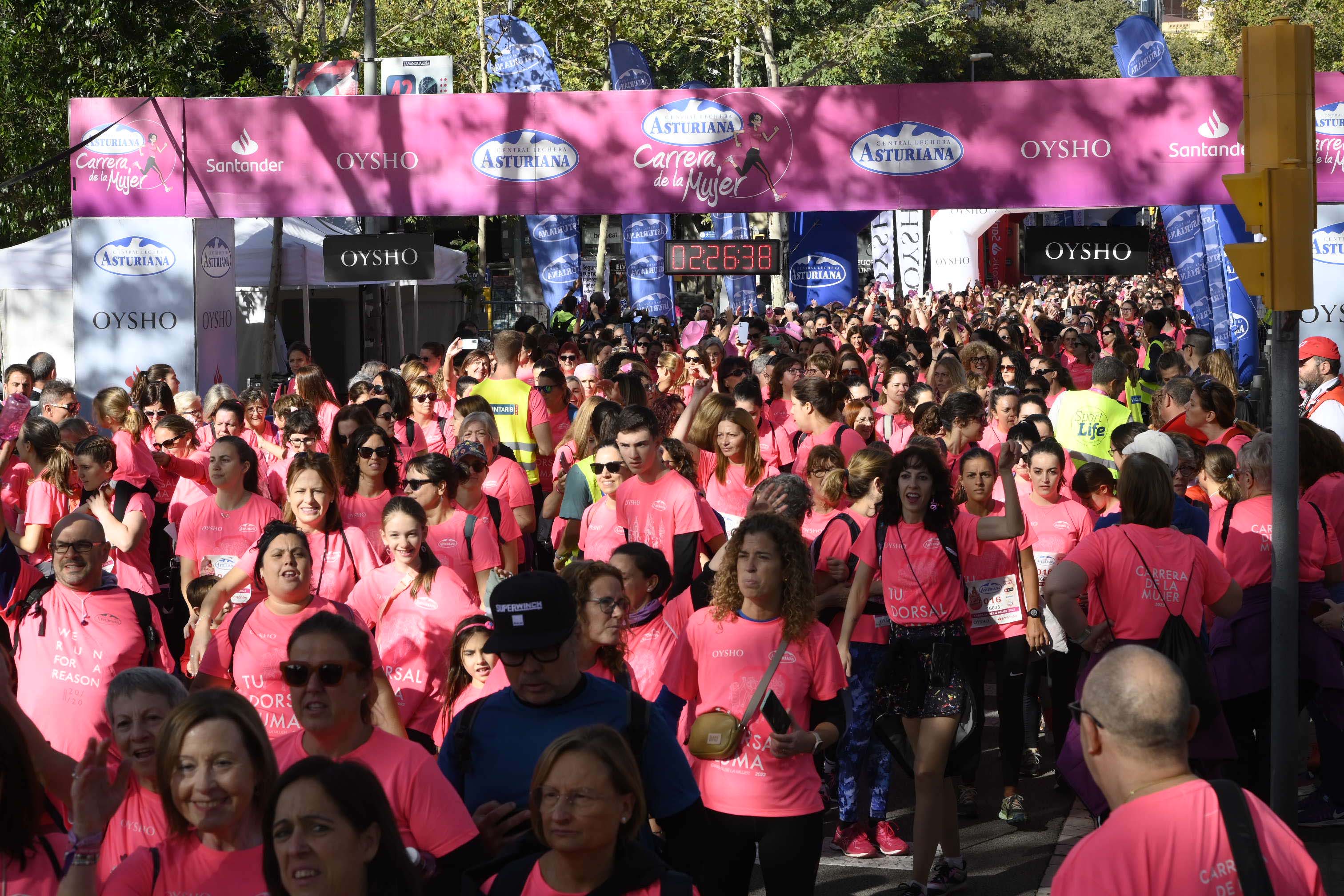 Las mejores fotos de la Carrera de la Mujer de Barcelona 2023. 7322
