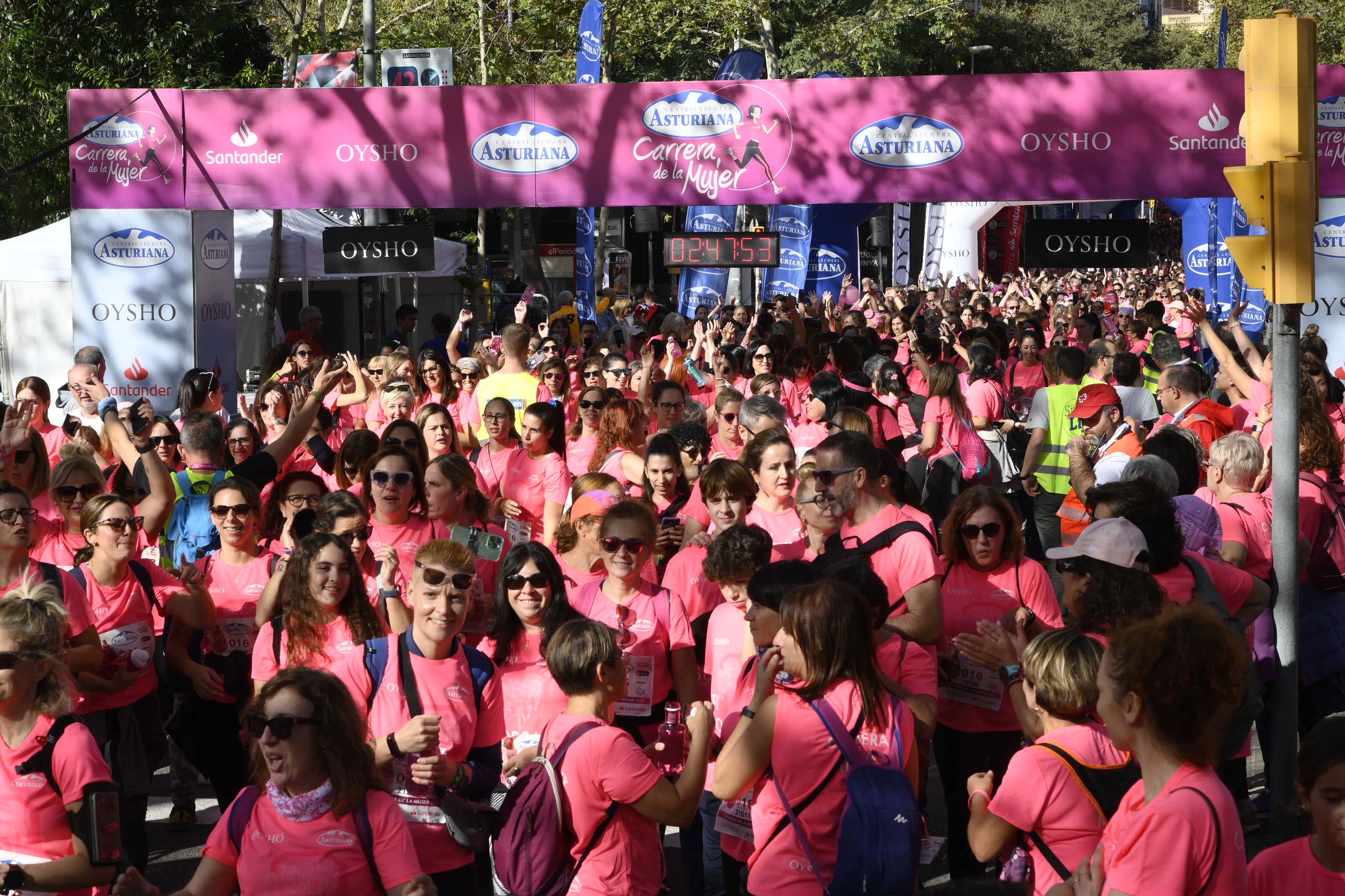 Las mejores fotos de la Carrera de la Mujer de Barcelona 2023. 7938