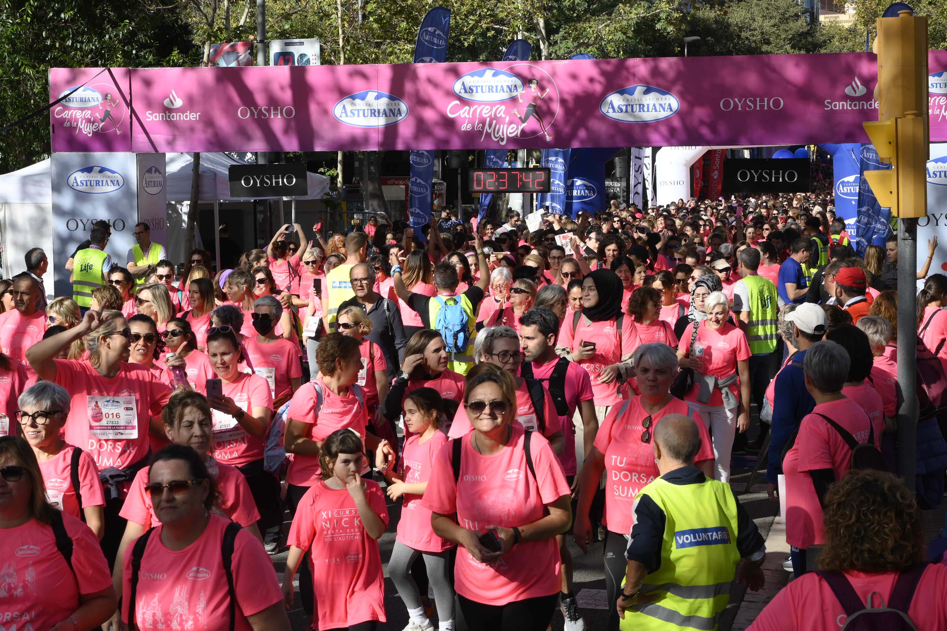 Las mejores fotos de la Carrera de la Mujer de Barcelona 2023. 7650