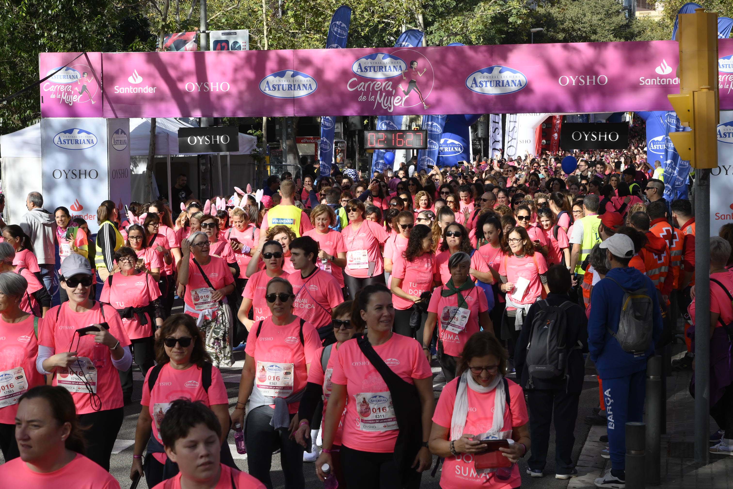 Las mejores fotos de la Carrera de la Mujer de Barcelona 2023. 7033