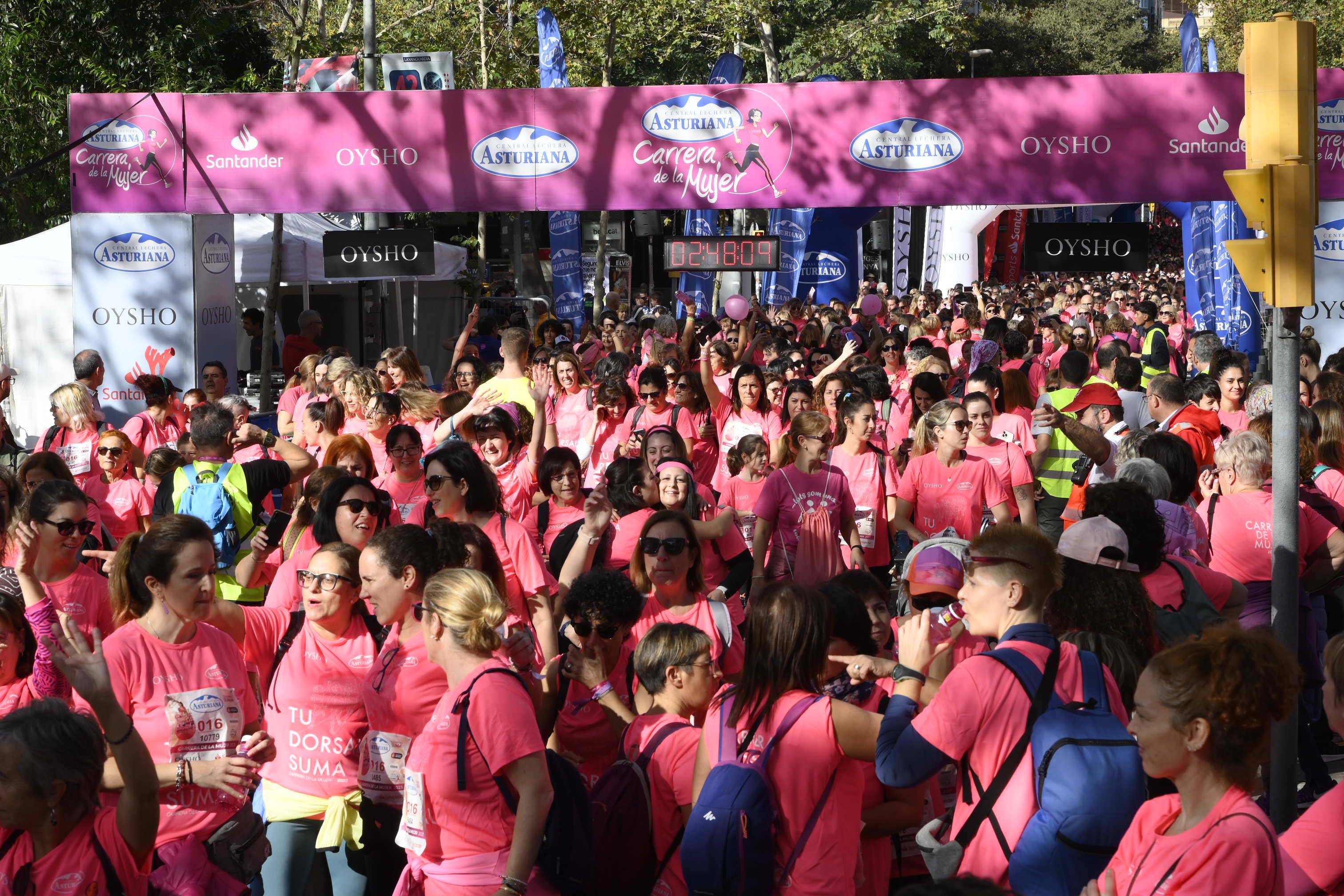 Las mejores fotos de la Carrera de la Mujer de Barcelona 2023. 7946