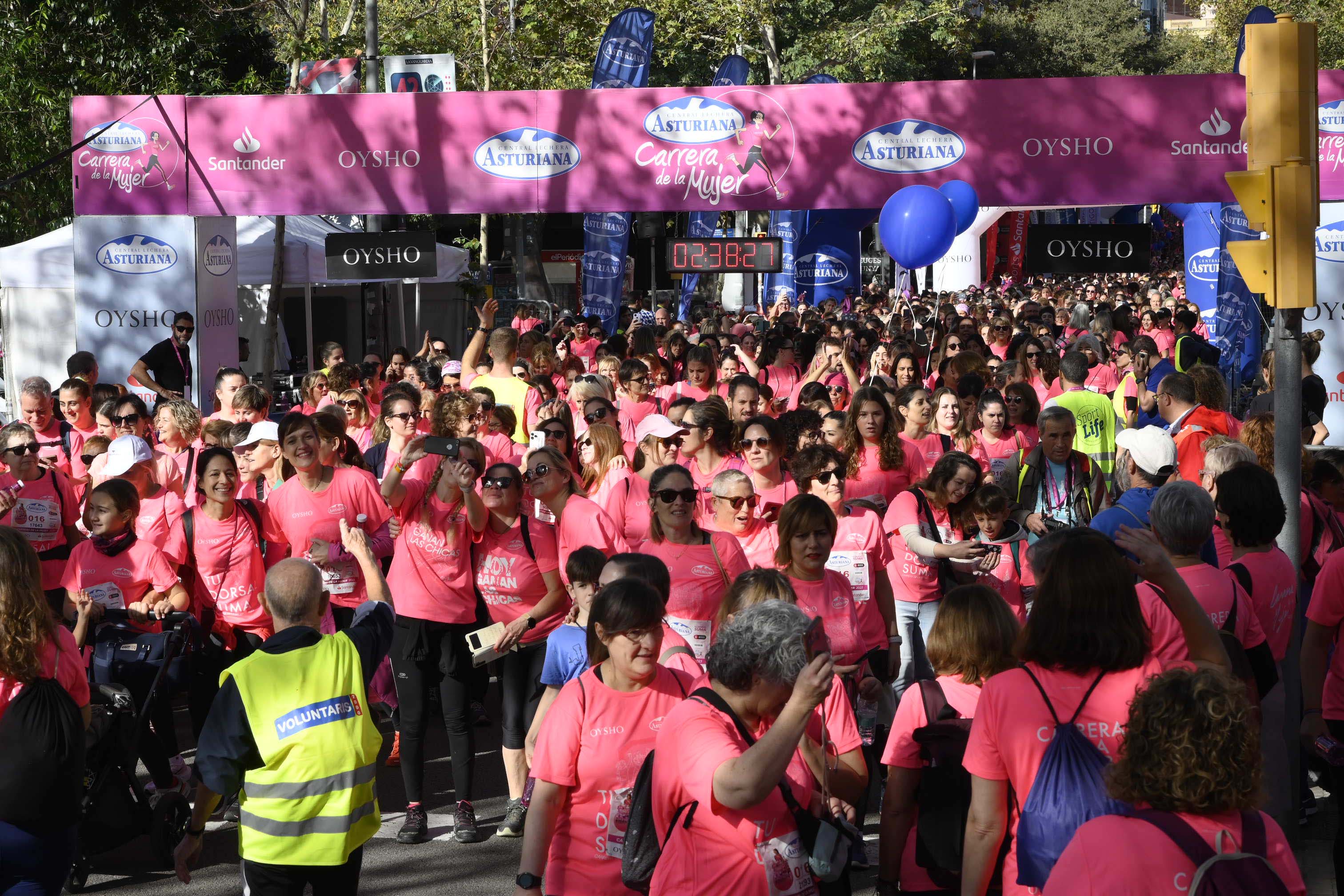 Las mejores fotos de la Carrera de la Mujer de Barcelona 2023. 7659