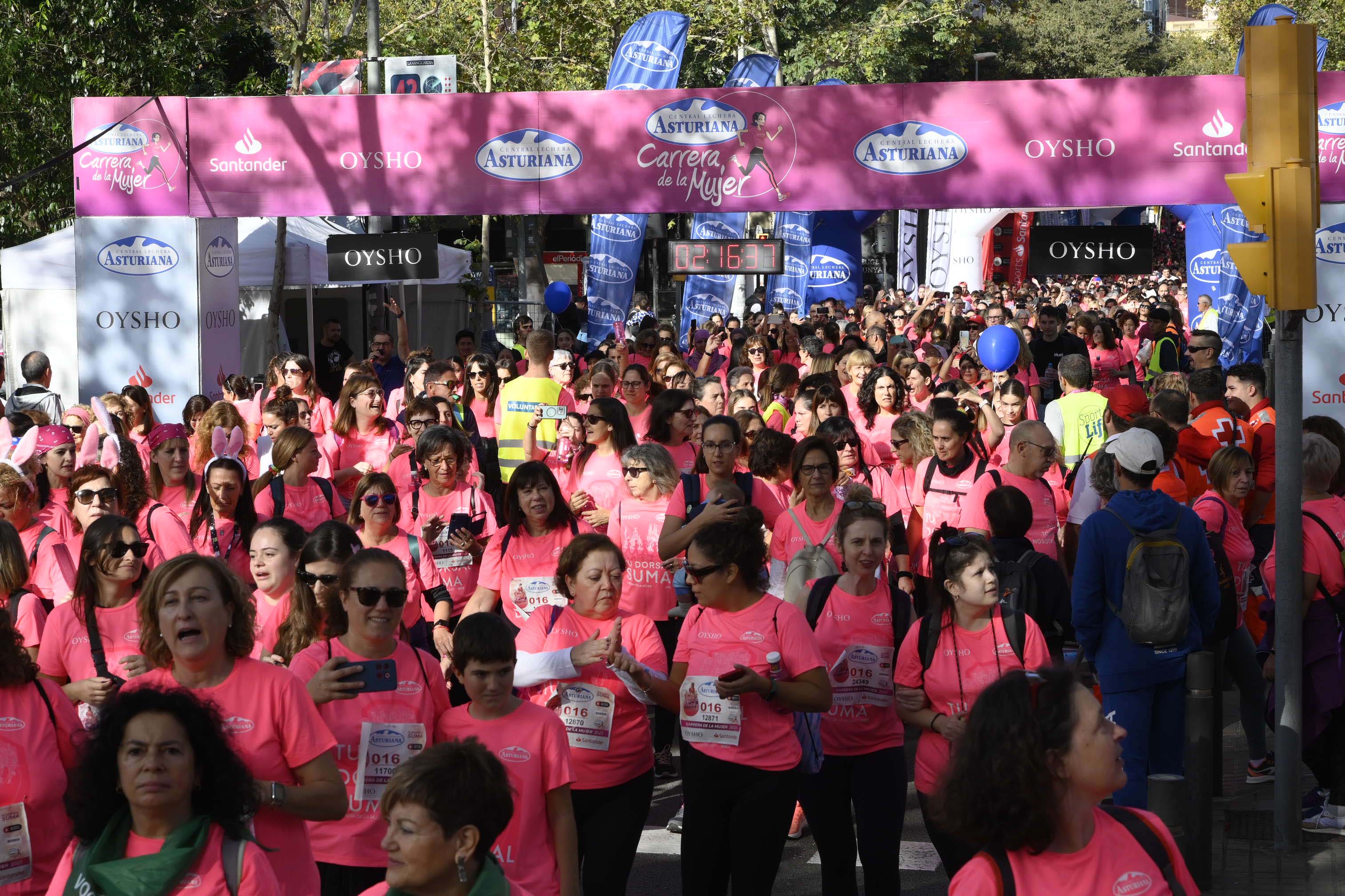 Las mejores fotos de la Carrera de la Mujer de Barcelona 2023. 7038