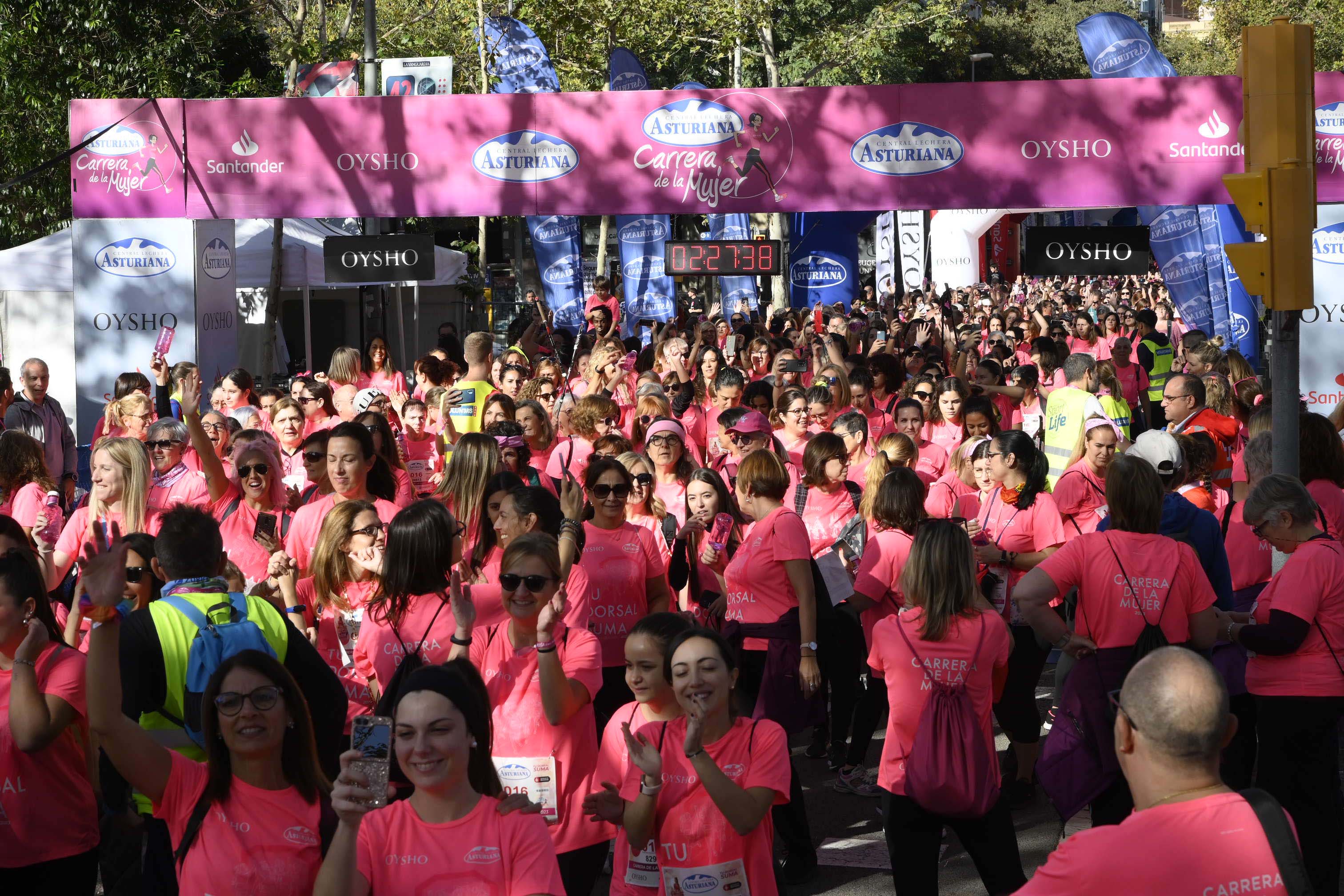 Las mejores fotos de la Carrera de la Mujer de Barcelona 2023. 7352
