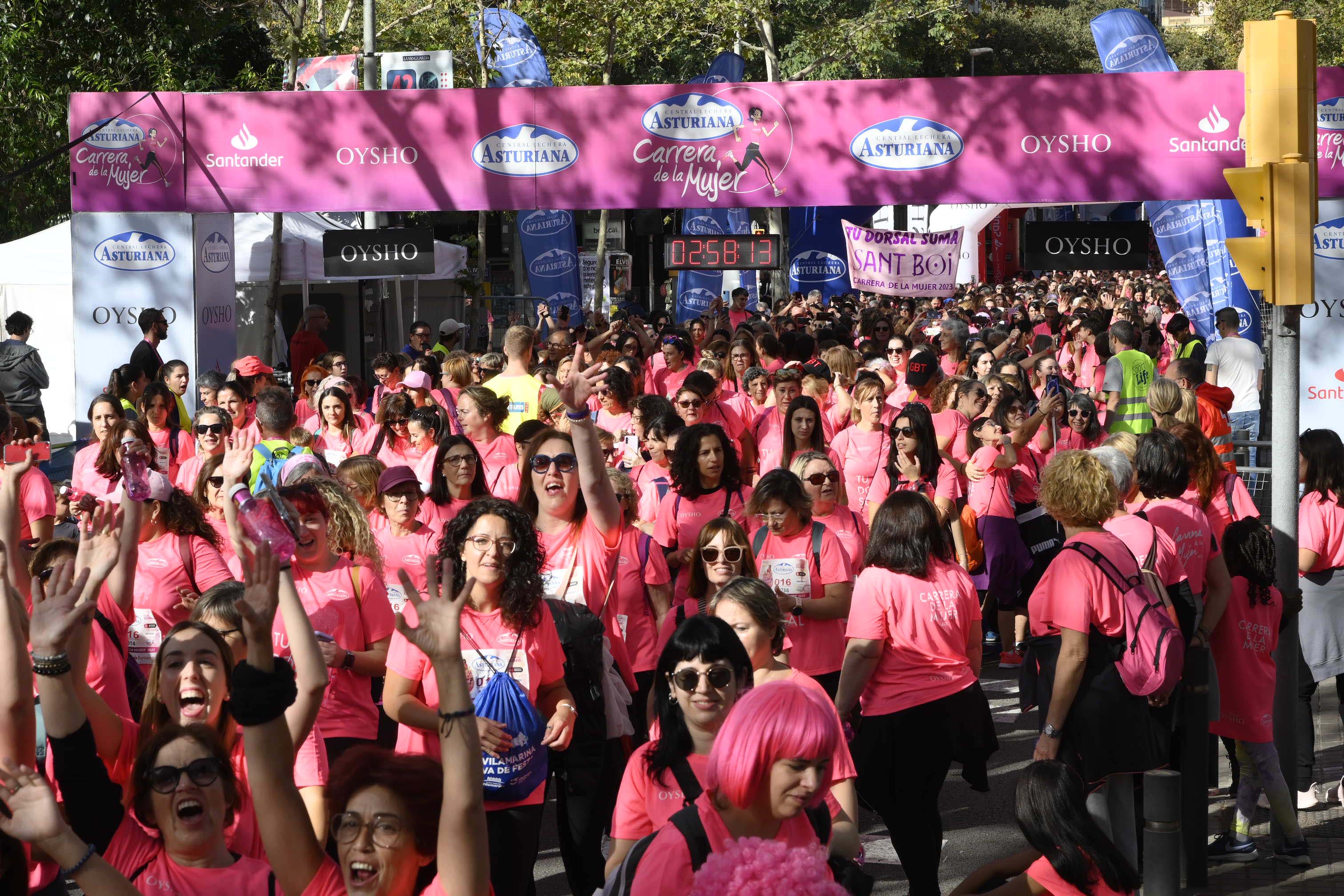 Las mejores fotos de la Carrera de la Mujer de Barcelona 2023. 8248