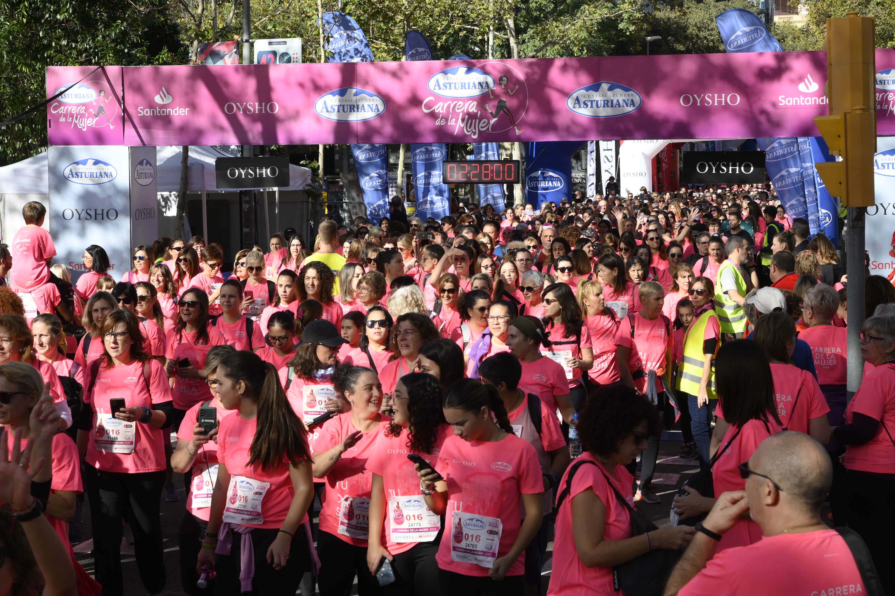 Las mejores fotos de la Carrera de la Mujer de Barcelona 2023. 7363