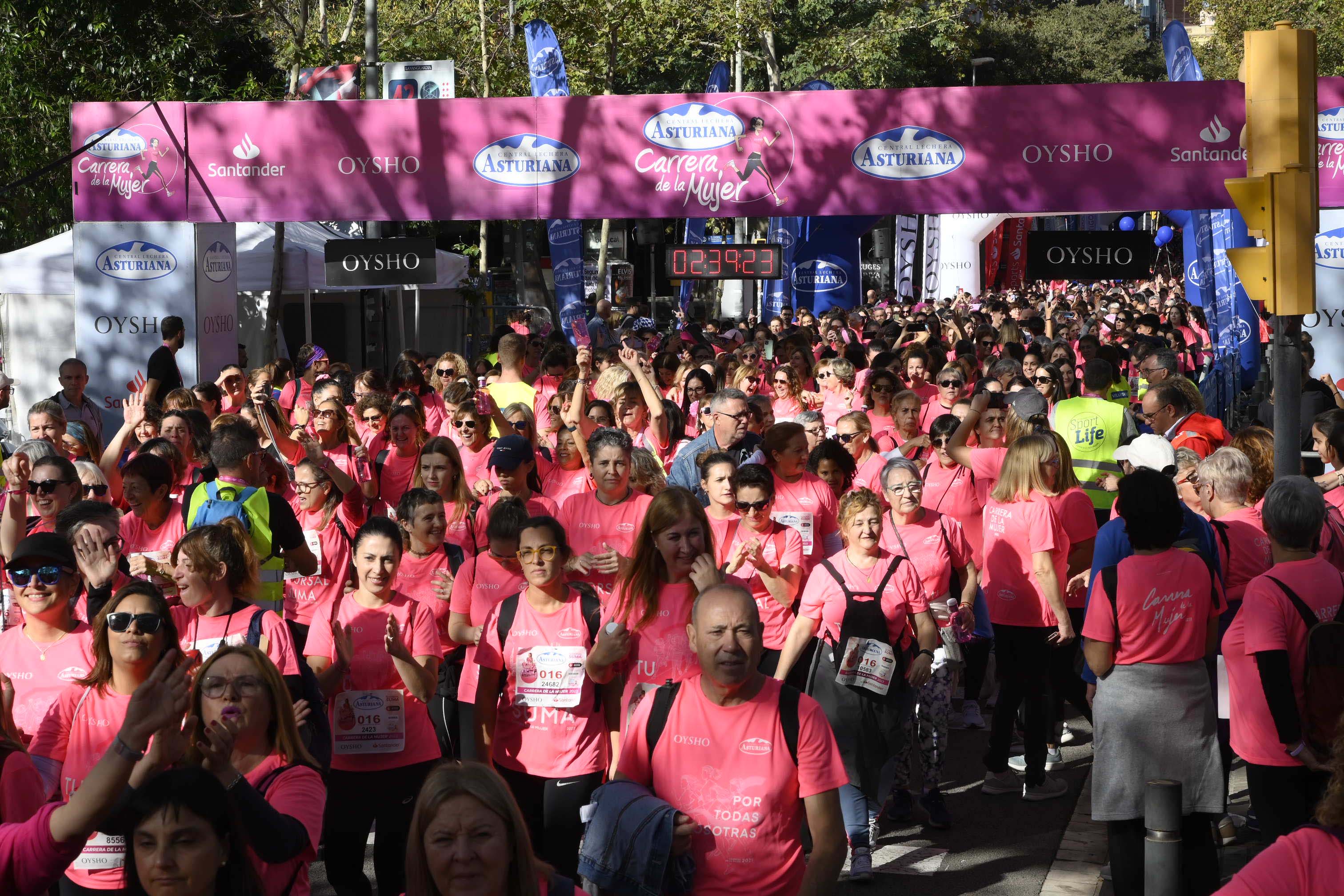 Las mejores fotos de la Carrera de la Mujer de Barcelona 2023. 7687