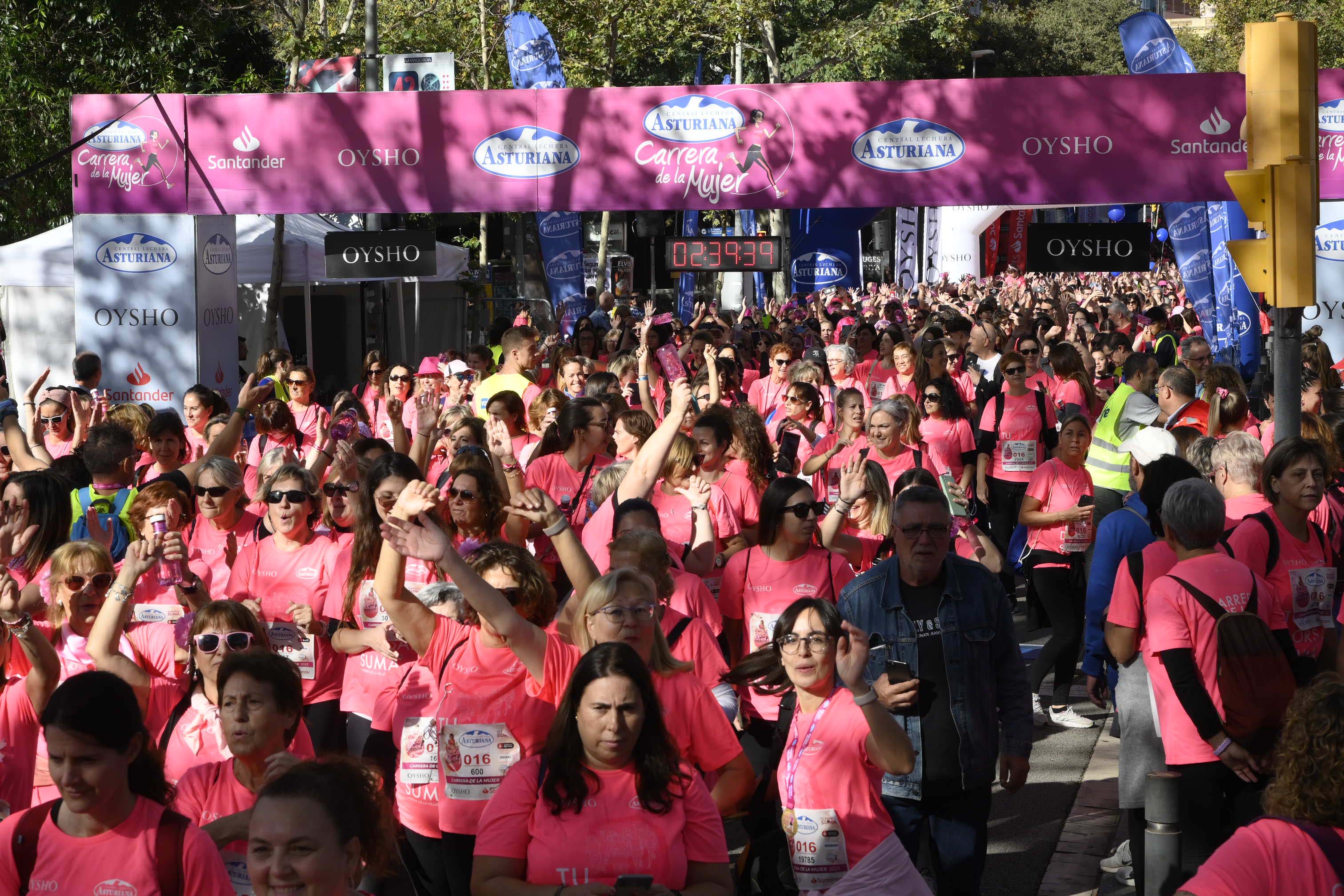 Las mejores fotos de la Carrera de la Mujer de Barcelona 2023. 7695