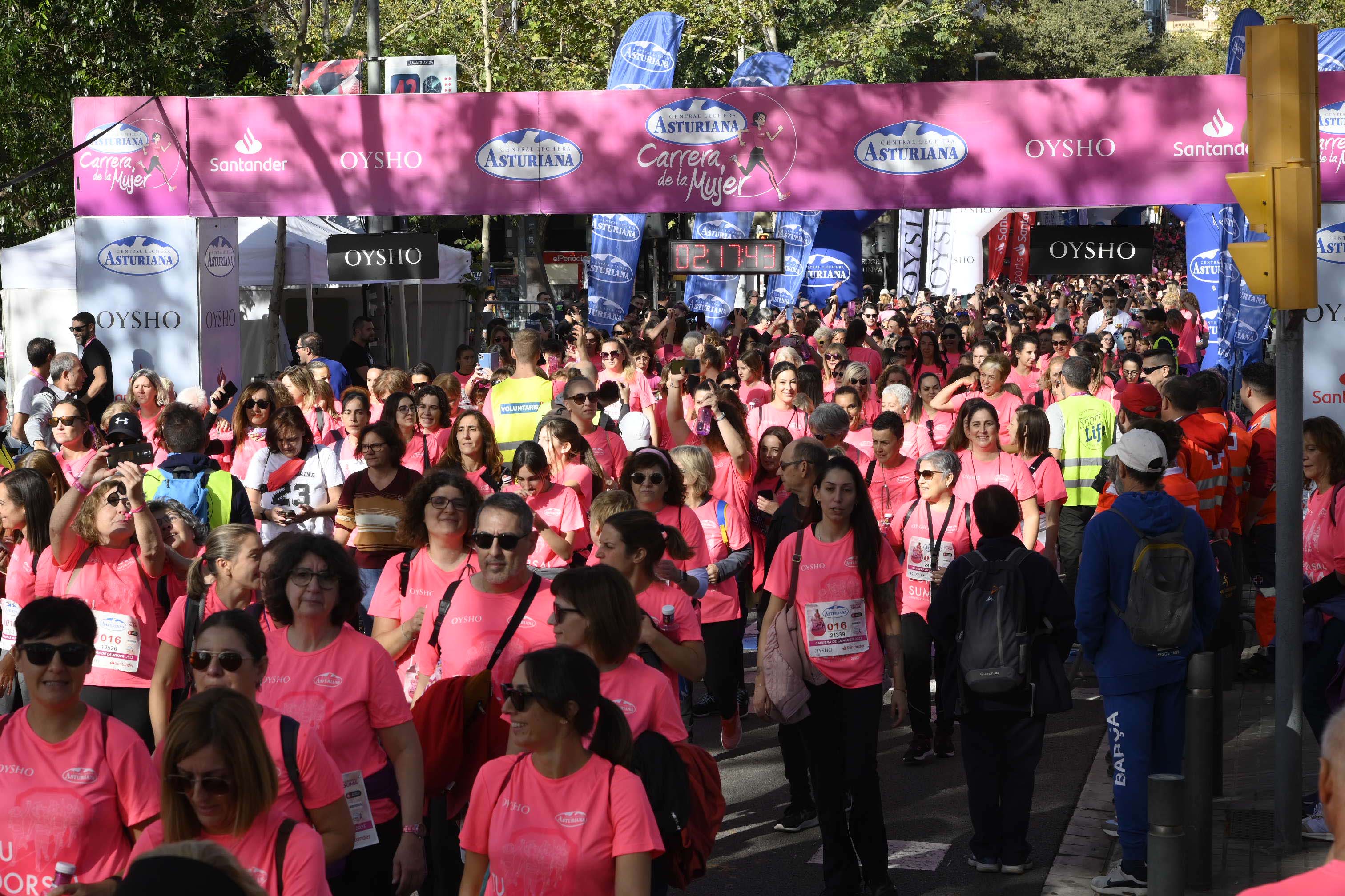 Las mejores fotos de la Carrera de la Mujer de Barcelona 2023. 7071
