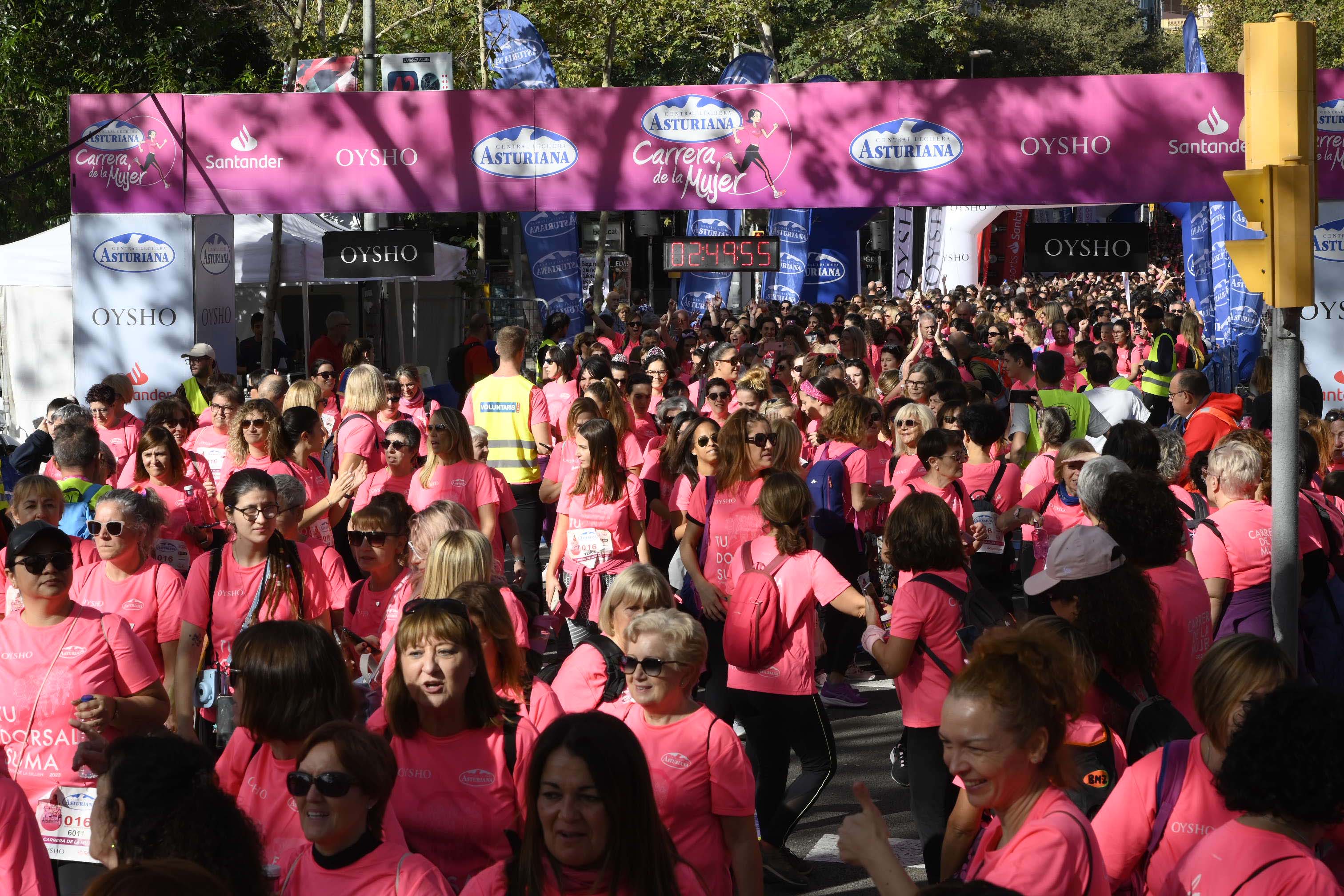 Las mejores fotos de la Carrera de la Mujer de Barcelona 2023. 7999