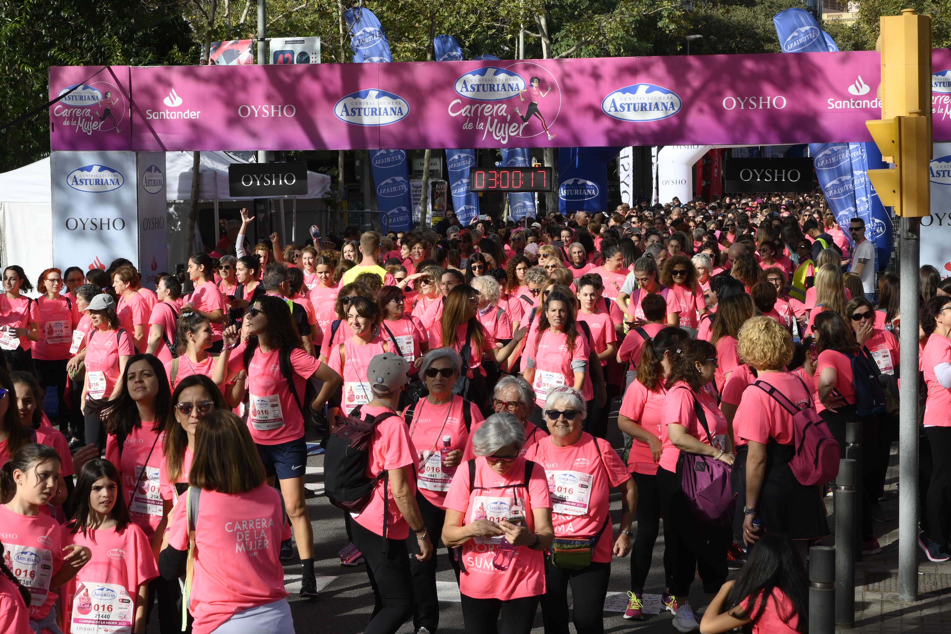 Las mejores fotos de la Carrera de la Mujer de Barcelona 2023. 8310
