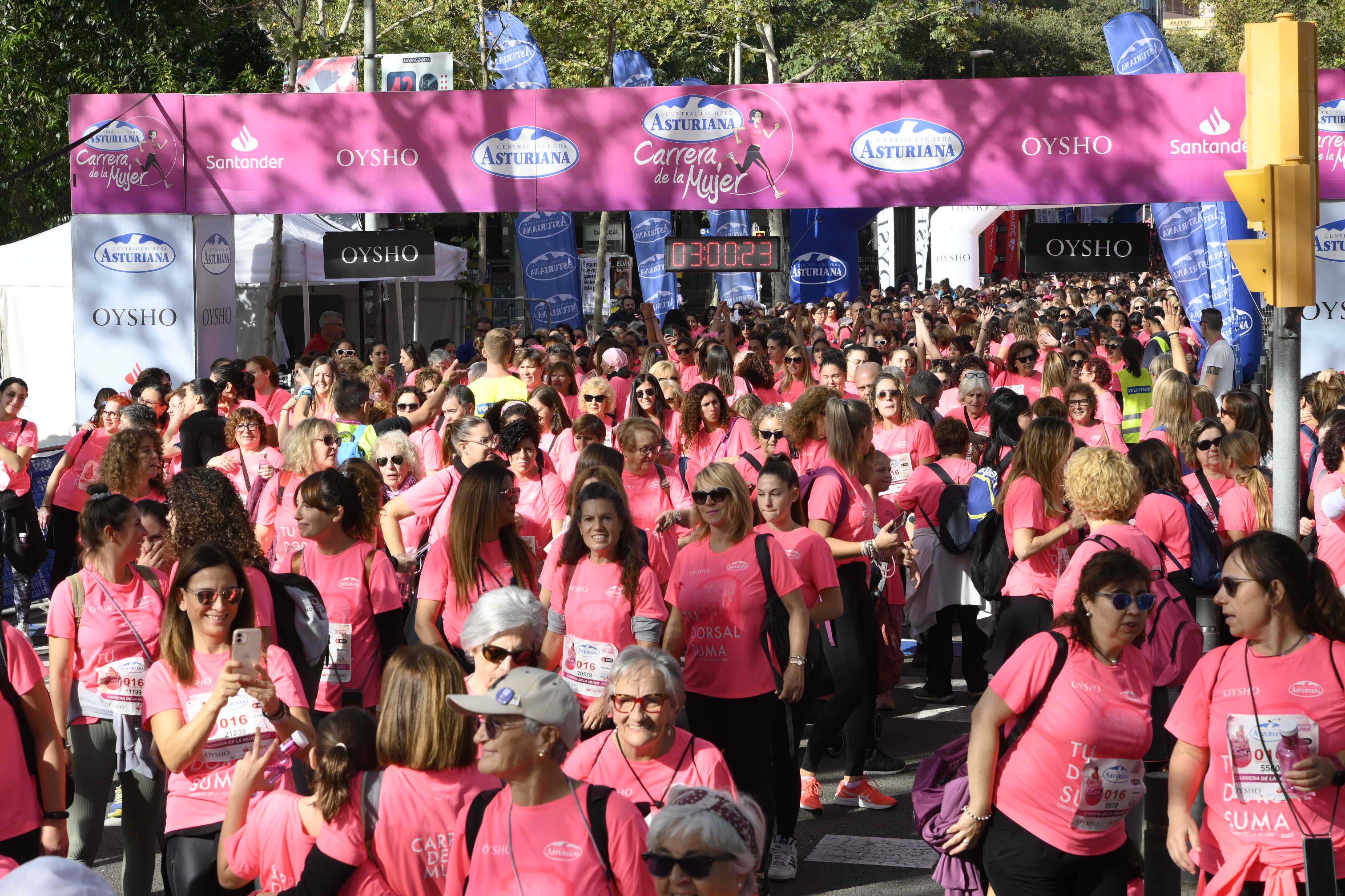 Las mejores fotos de la Carrera de la Mujer de Barcelona 2023. 8313