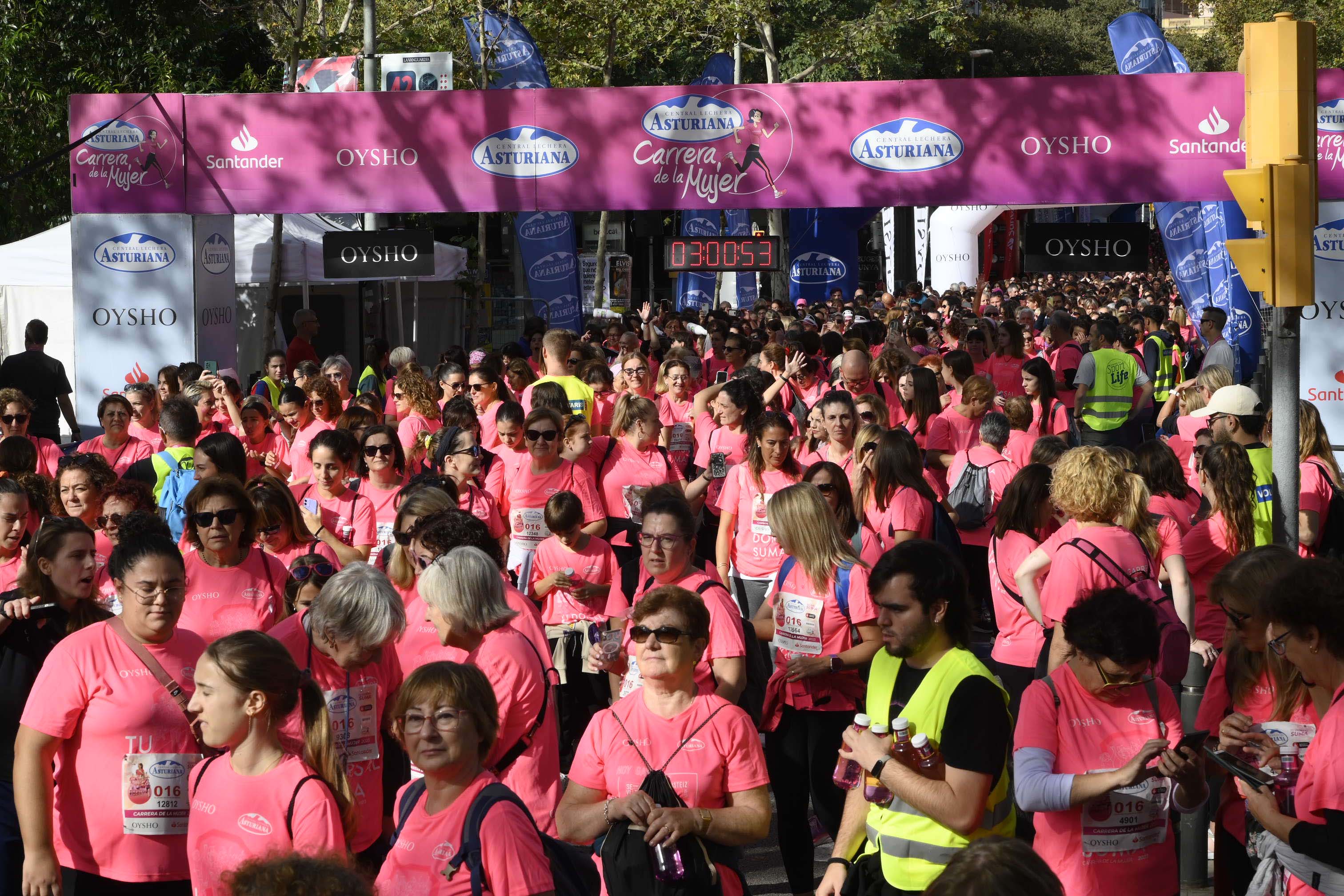 Las mejores fotos de la Carrera de la Mujer de Barcelona 2023. 8328