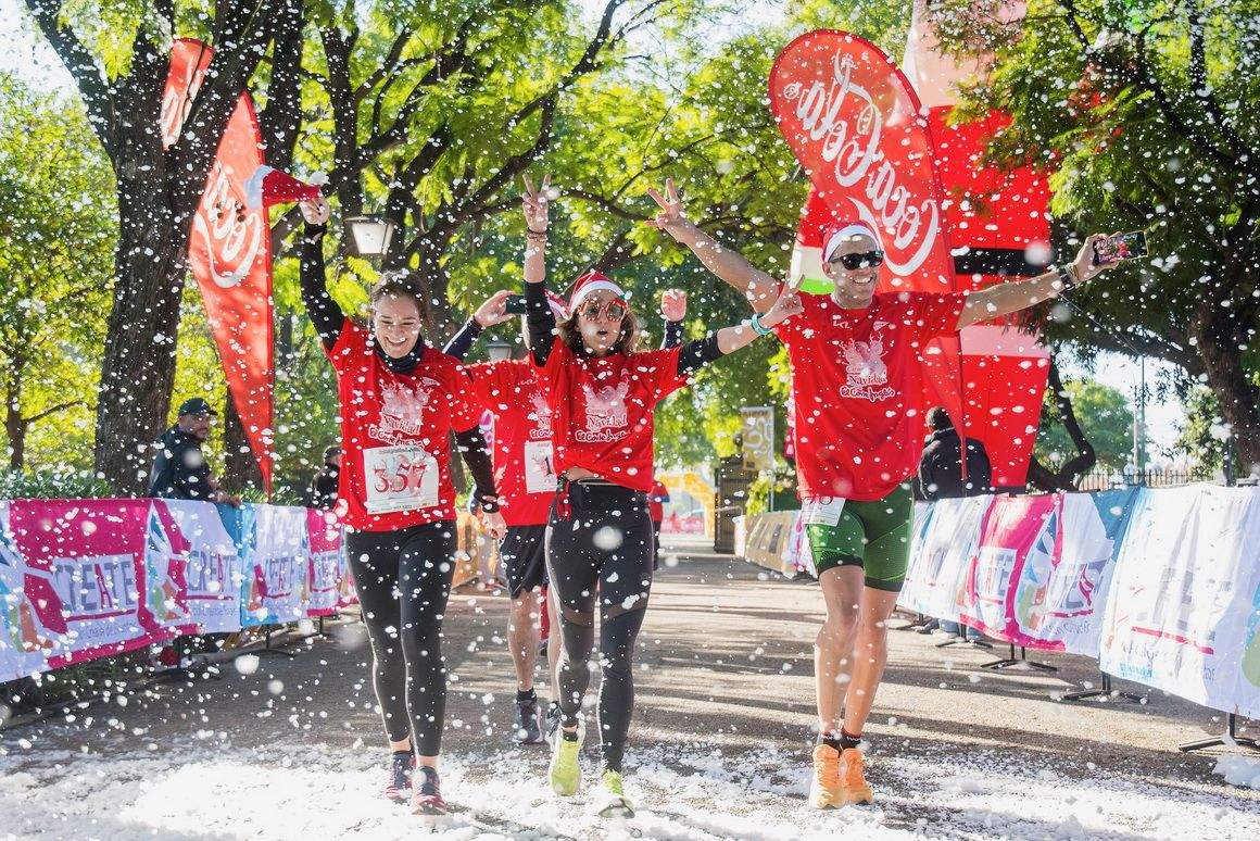 No te pierdas la fiesta de la Carrera de Papá Noel de Sevilla El Corte Inglés No te pierdas la fiesta de la Carrera de Papá Noel de Sevilla El Corte Inglés