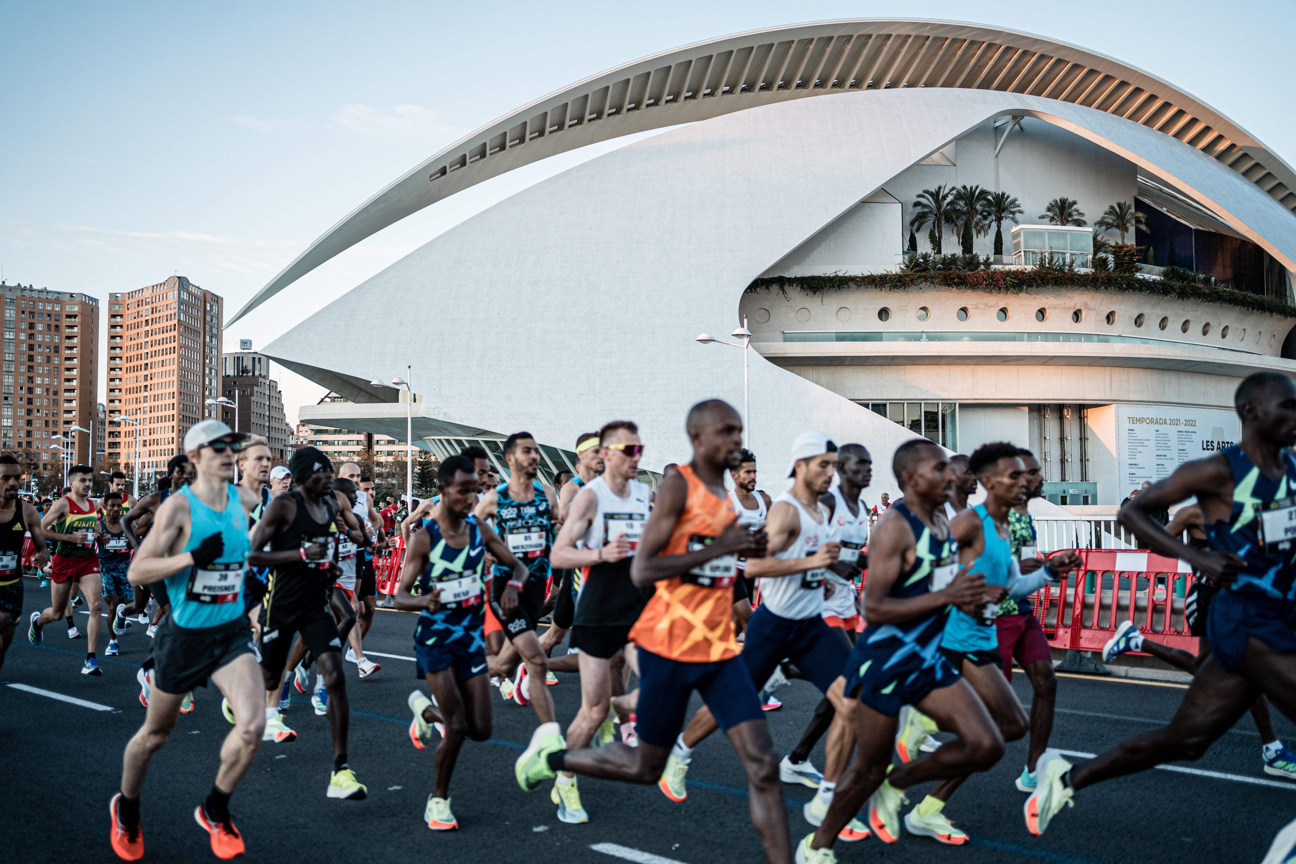 El Maratón de Valencia 2024 será ‘La Carrera del Millón de Euros’. SPORTMEDIA.