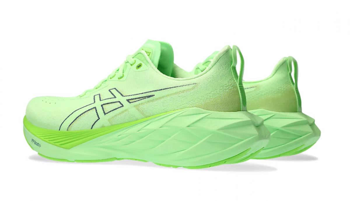 ASICS Novablast  4